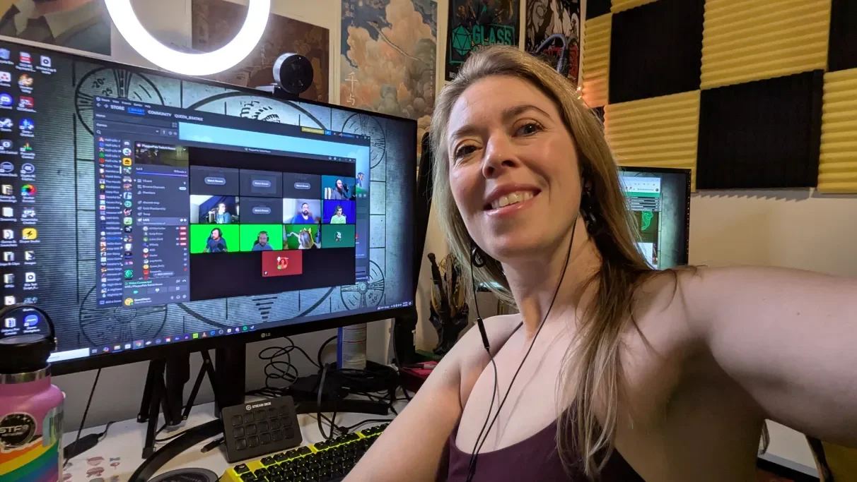 The Reality of Being a Small Female Streamer (And Why It’s Still Worth It)