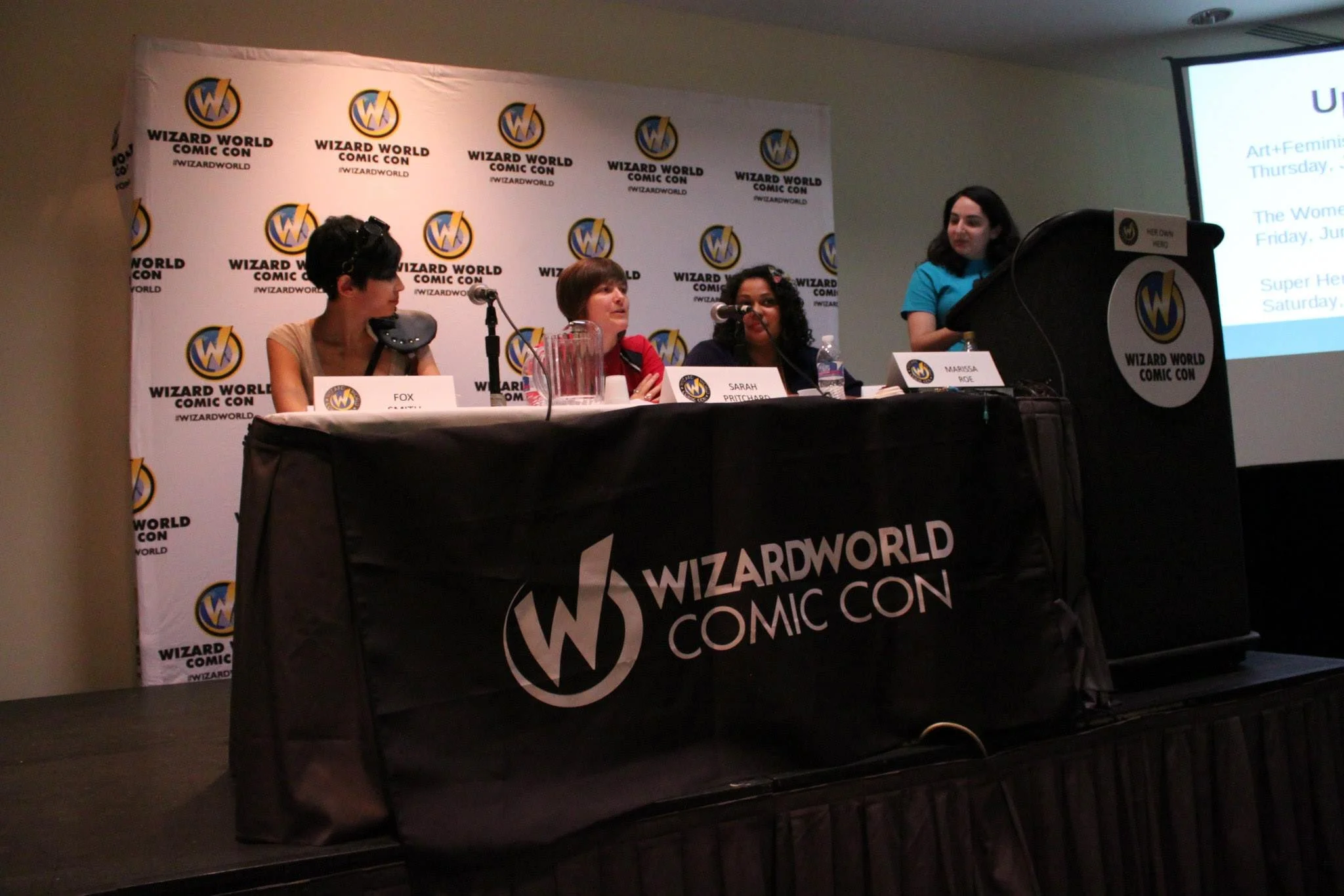 Panel of 4 SHE volunteers at Wizard World St. Louis