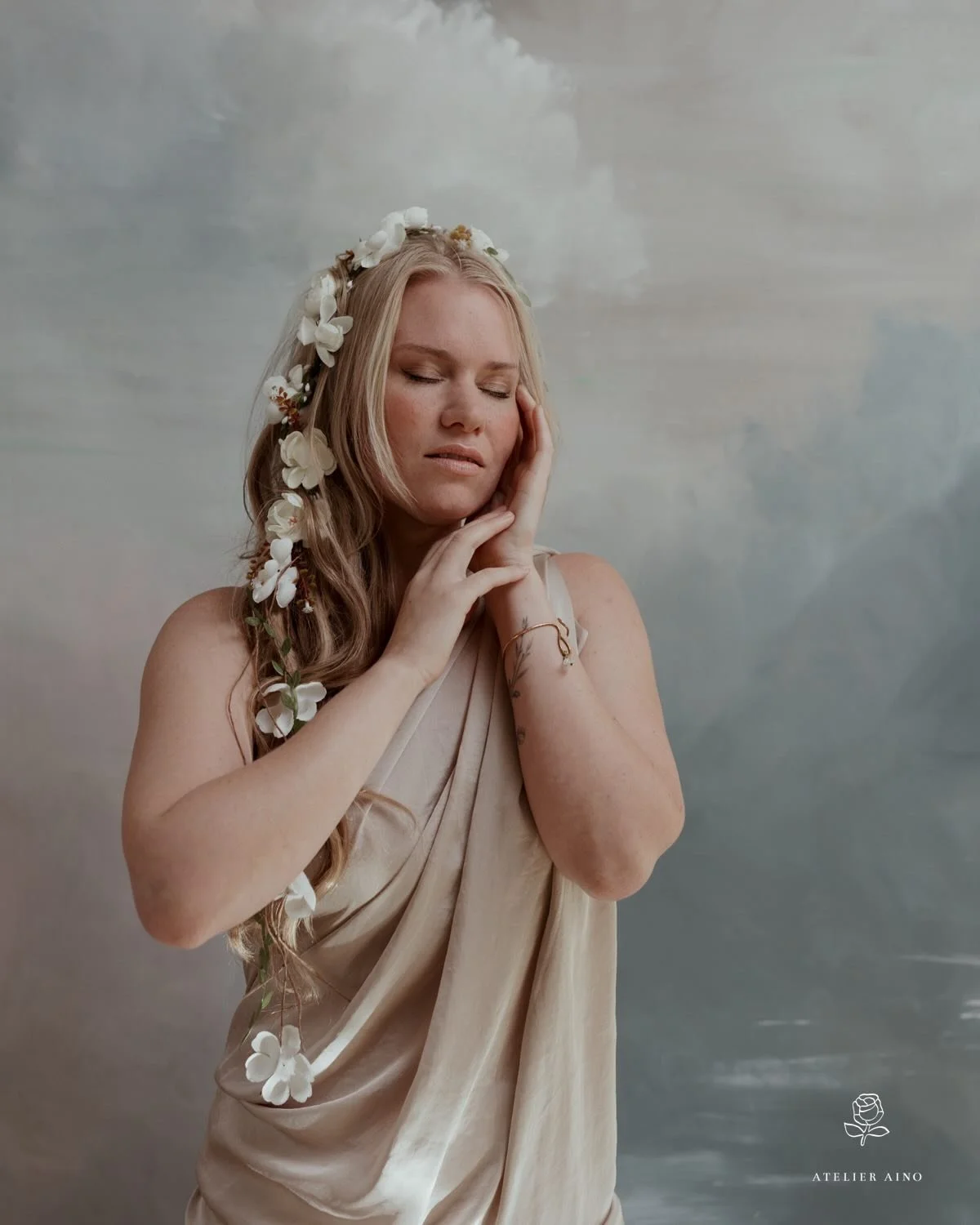 This life is just a dream
It&rsquo;ll be over in a blink of an eye
Remember who you are
Remember what you are

Whose life is this?
Whose hands are these?
Whose voice is this?
What am I?

This life is beautiful
This life is warrable
This life is wonde