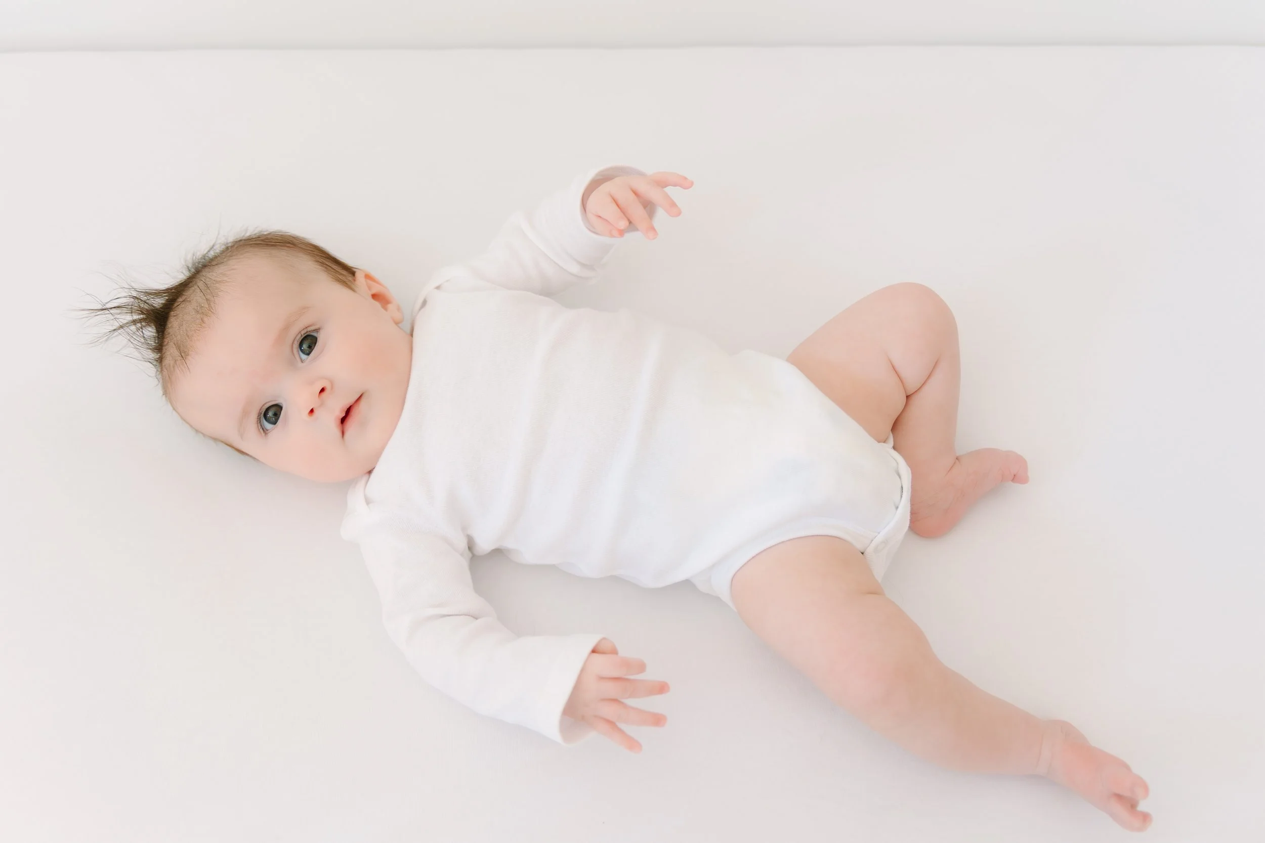 newbornsession-16.jpg