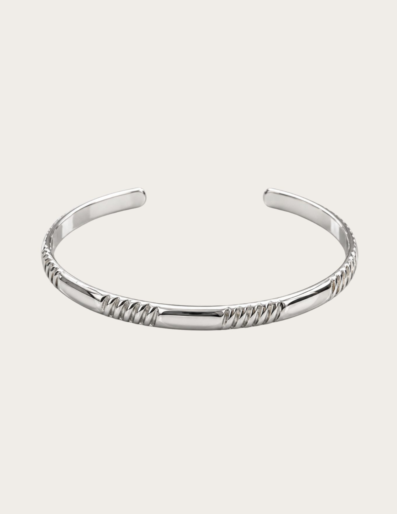 THE STRIPED SILVER BANGLE