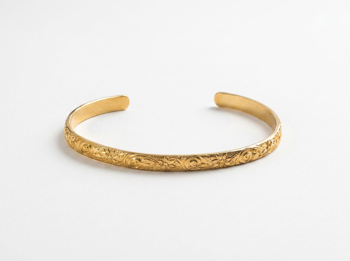 THE DAISY SWIRL BANGLE