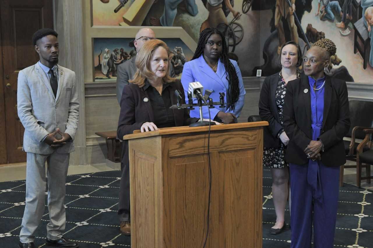 capitol press conference (1).jfif