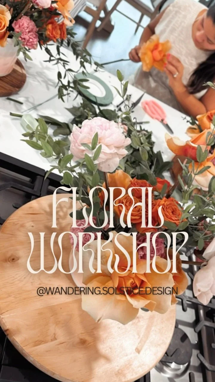 DID YOU KNOW WE OFFER FLORAL WORKSHOPS?!
Whether you’re looking for a private one-on-one session or a fun group experience, we’ve got you covered! π¨β¨
Perfect your craft or plan a creative day with your besties! Our workshops are a grea