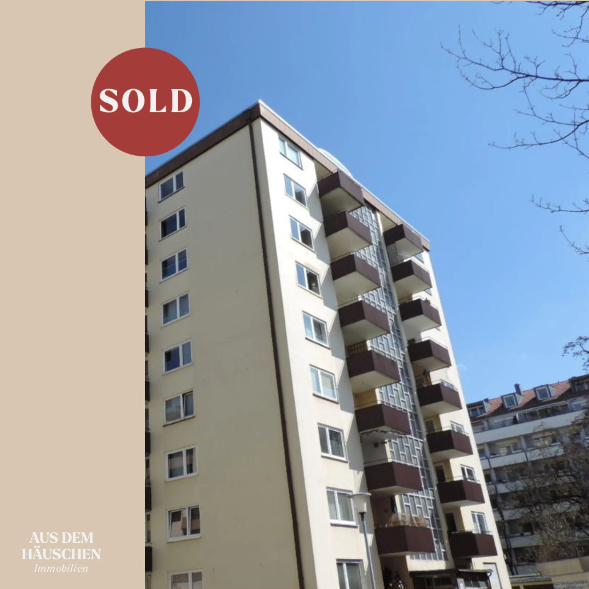 Verkauft in Schwabing 🏡✨

8. OG im absolut ruhigen Innenhof, weiter Blick &uuml;ber M&uuml;nchen bis zum Olympiaturm, mitten in M&uuml;nchen. 🏙️🚲

Wir w&uuml;nschen dem K&auml;ufer viel Freude damit. 🤝

Sie &uuml;berlegen, Ihre Wohnung in M&uuml;