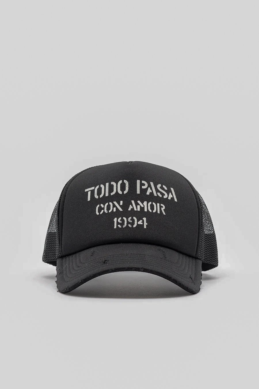 CON AMOR TRUCKER HAT