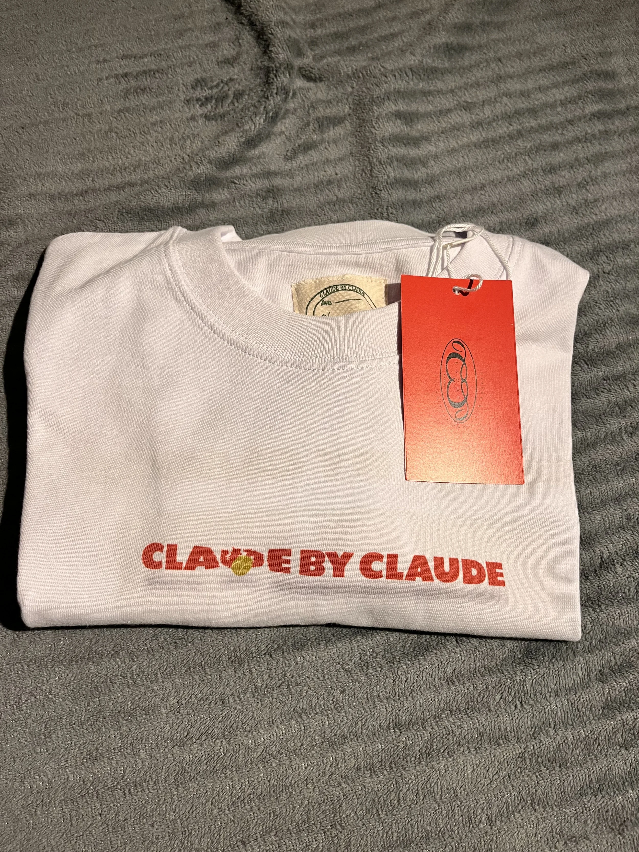 T-SHIRT COURT BY CLAUDE