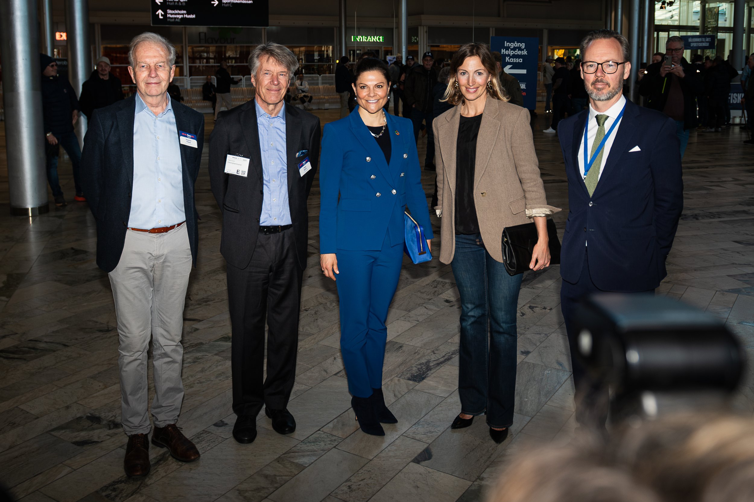 Kronprinsessan Victoria besöker utställning om hur vi kan rädda Östersjön på Stockholmsmässan