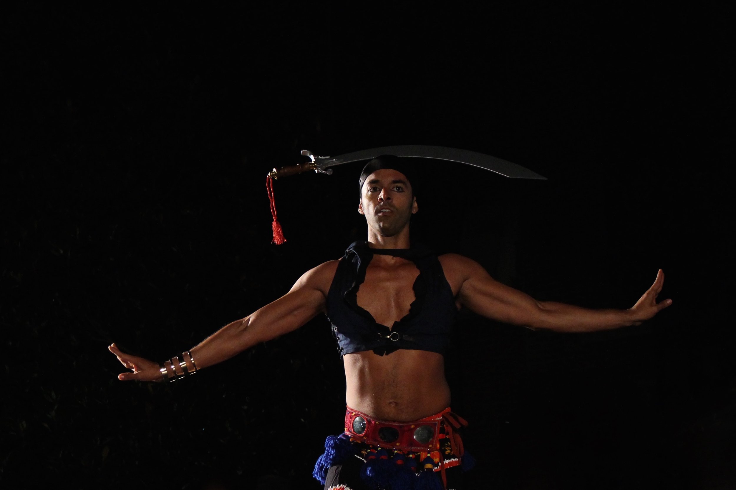 10.10.15_LN_Lighting_Side copy 2.jpg