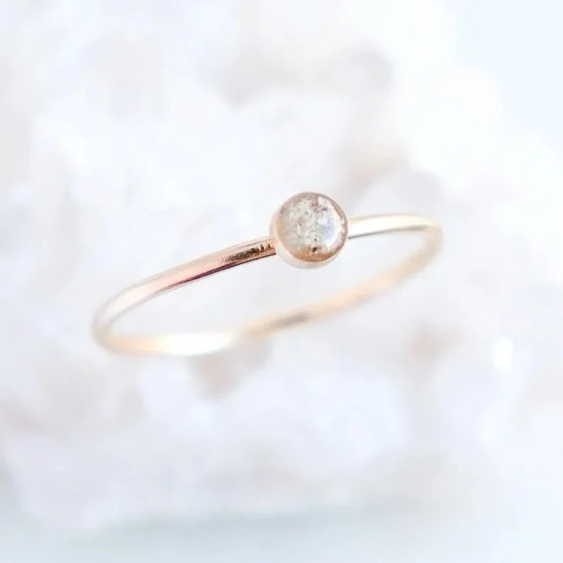 Creating tangible reminders, hold your special someone close to your heart forever.

#handmadejewellery #keepsakejewellery #ashjewellery #memorialjewellery