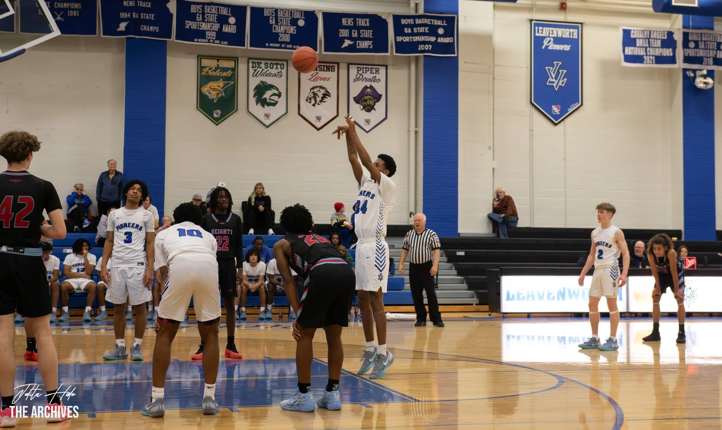 Basketball-250110-LV vs Shawnee Heights-8.jpg