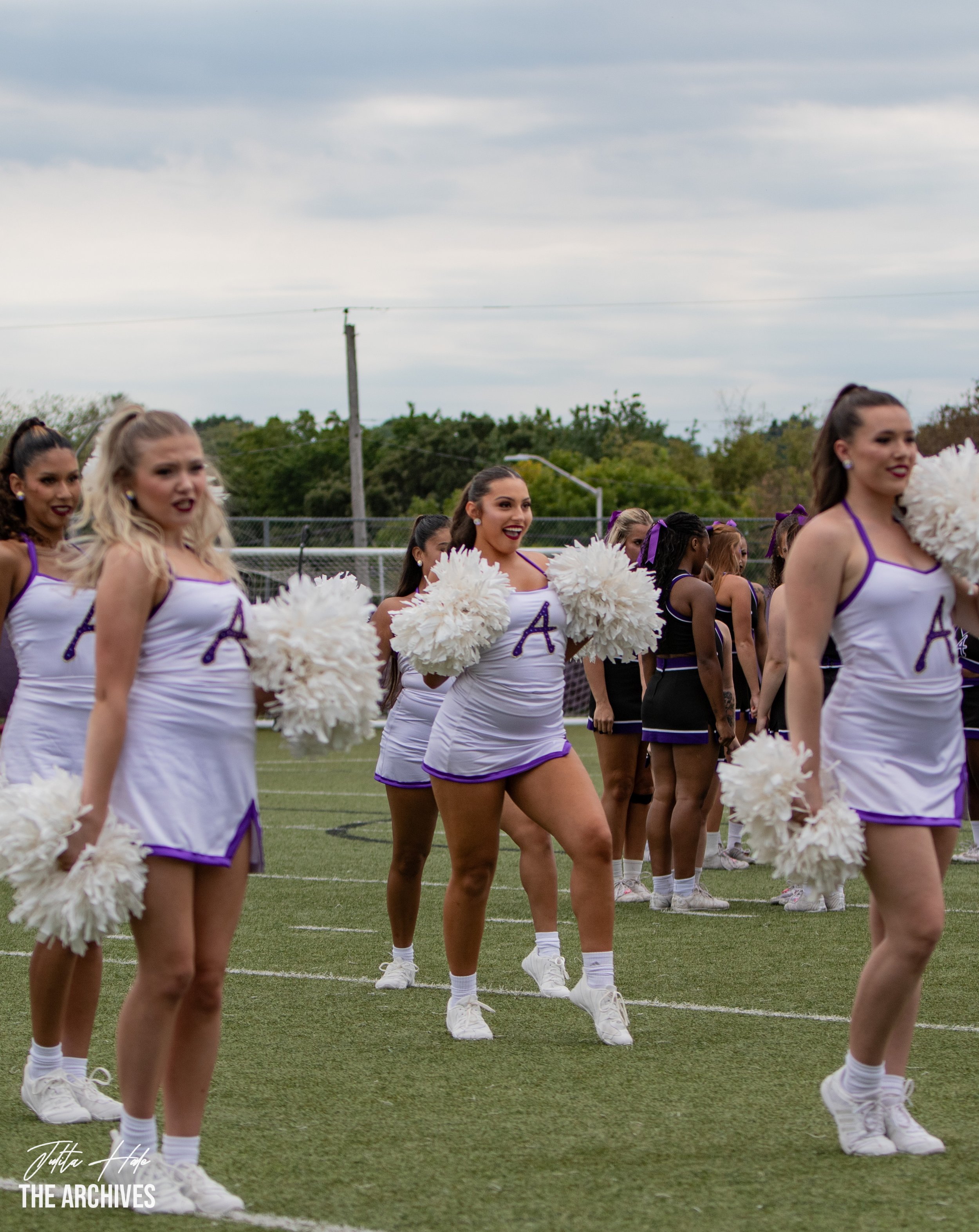 Avila Homecoming Game-250920-0581.jpg