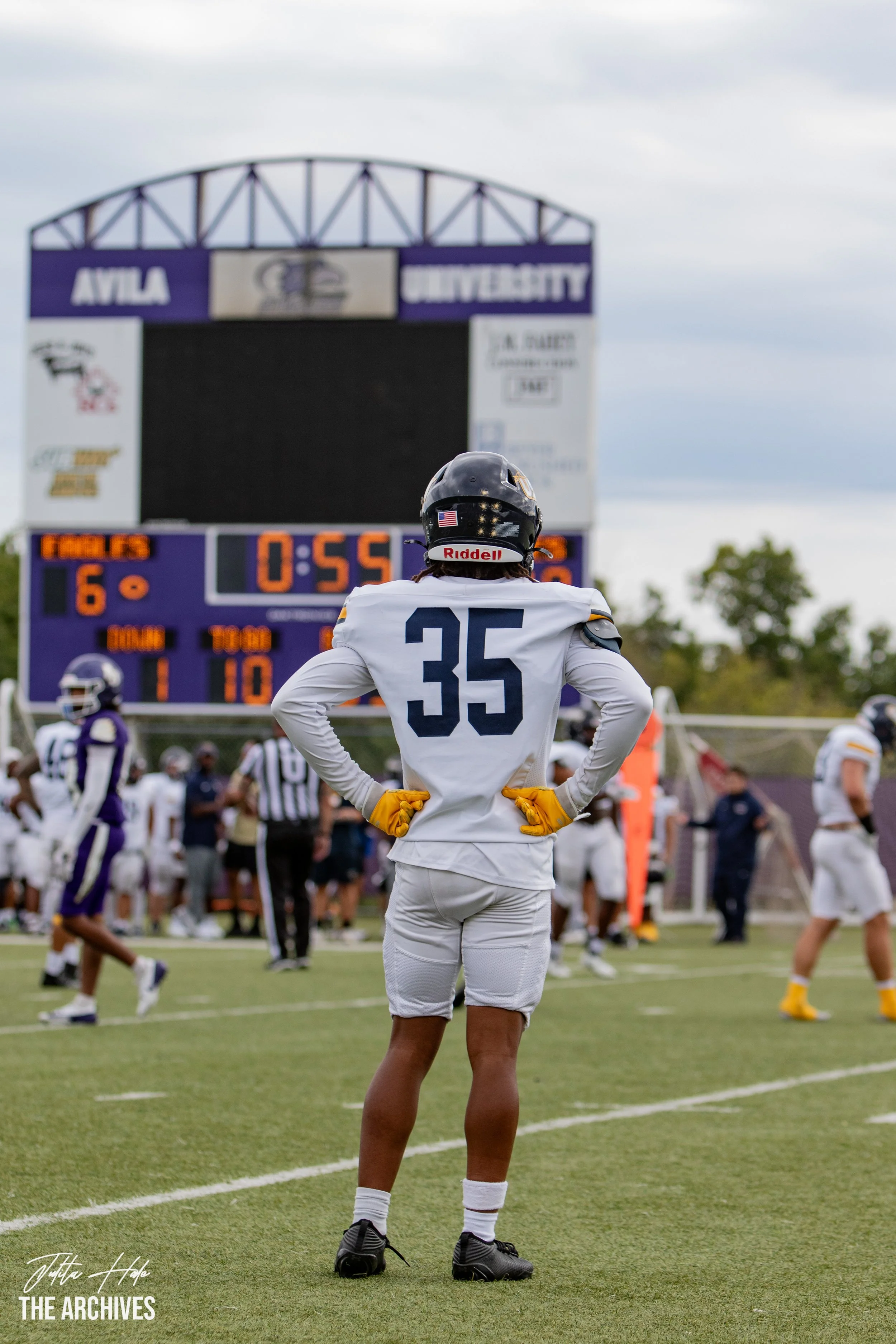 Avila Homecoming Game-250920-1129.jpg