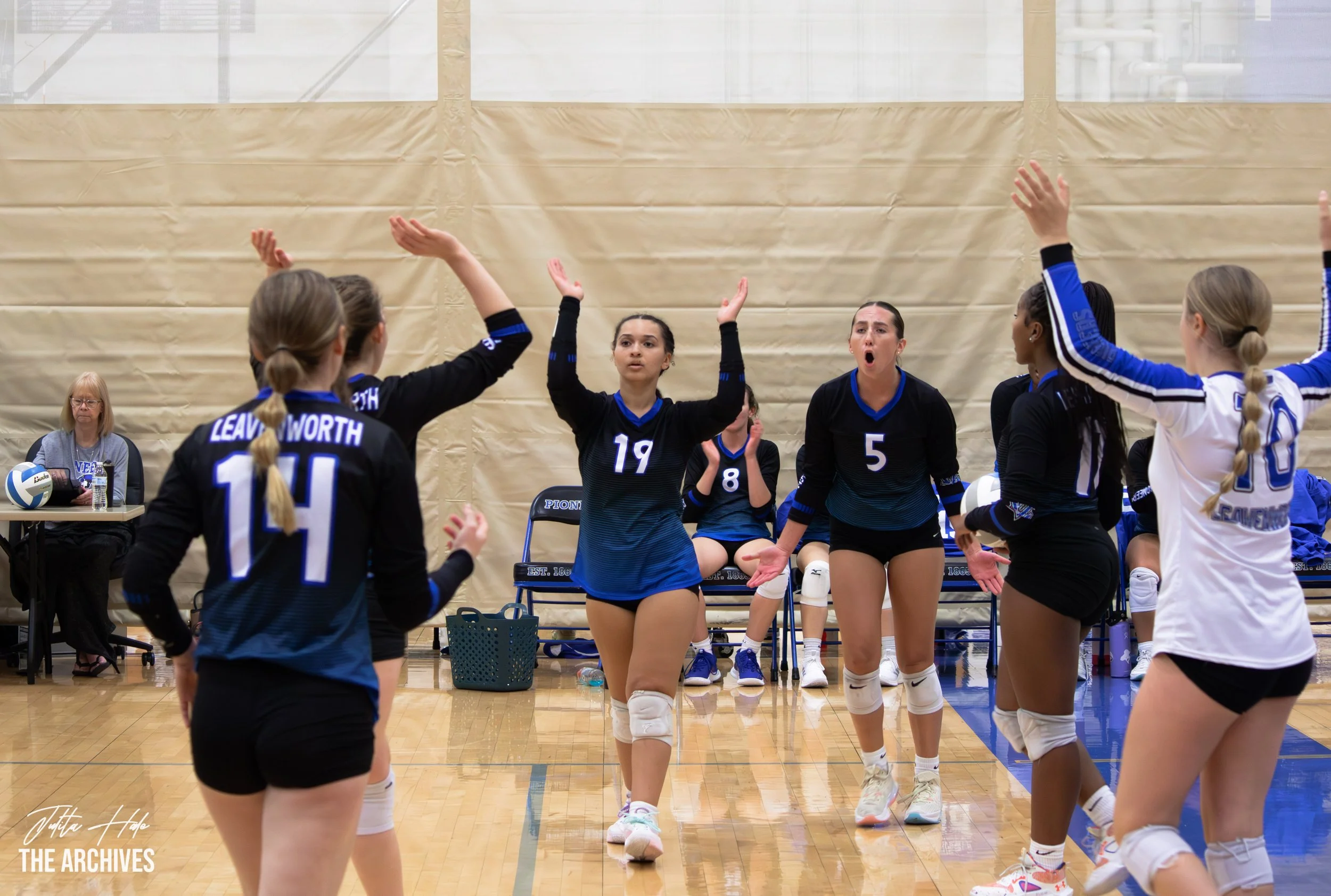 VB tri sept 4-14.jpg