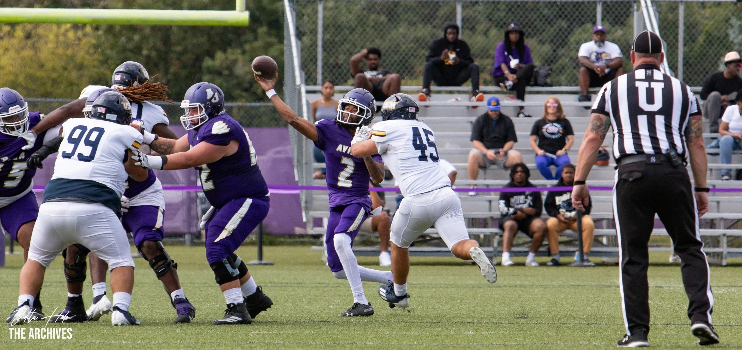 Avila Homecoming Game-250920-0333.jpg