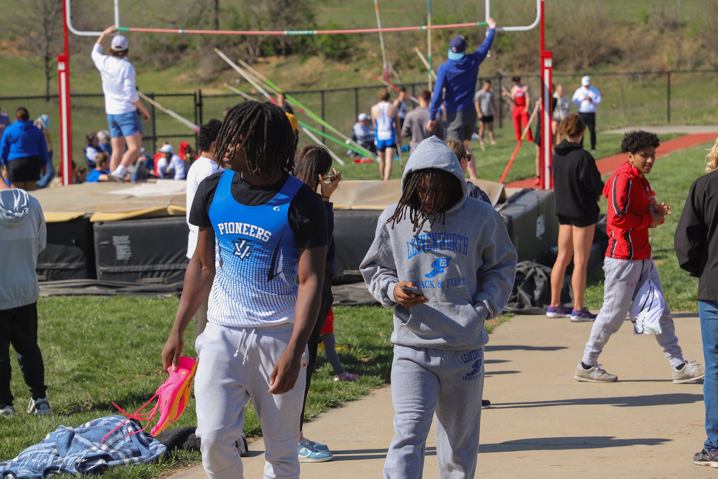 track 4_5-10.jpg