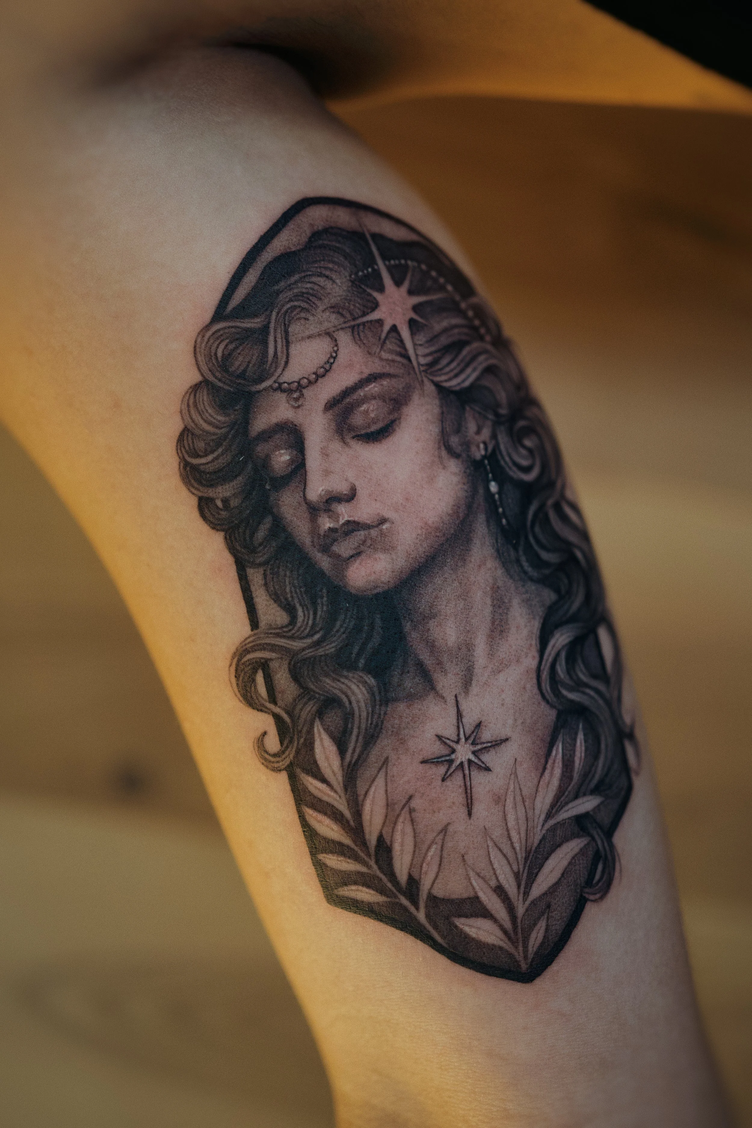 Leo Goddess