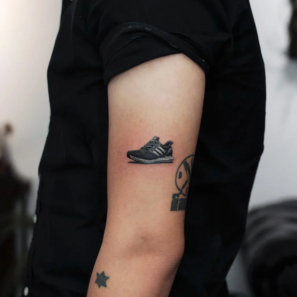 090824 Mini Shoes.jpg