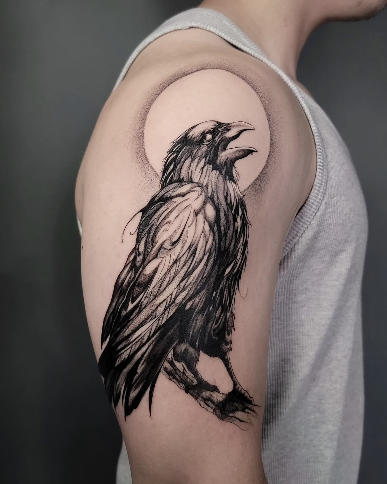 harris-artist-eagle-full-moon-upper-arm-shoulder-tattoo-realism.jpg