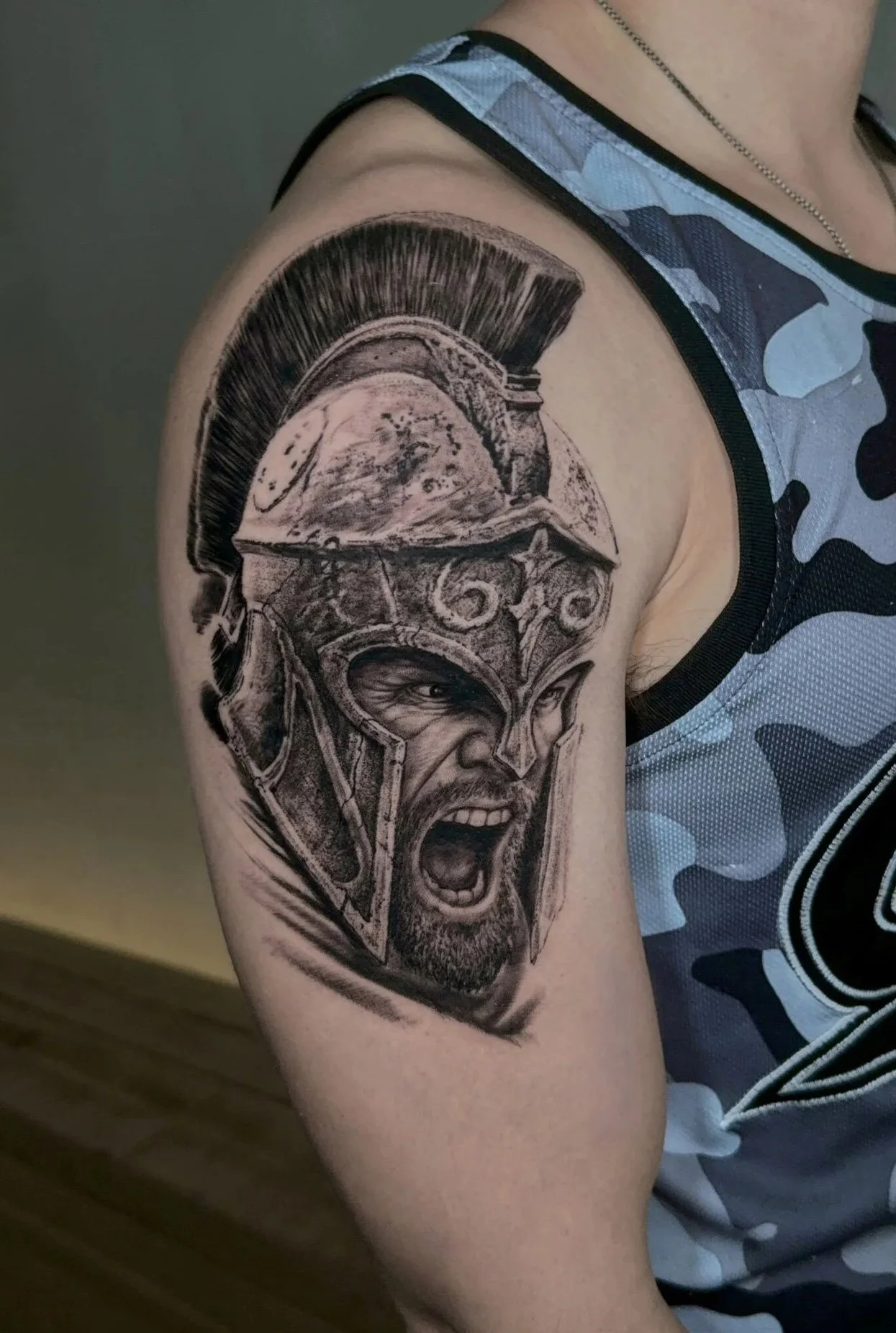 binx-artist-roman-soldier-warrior-helmet-portrait-arm-tattoo.jpg