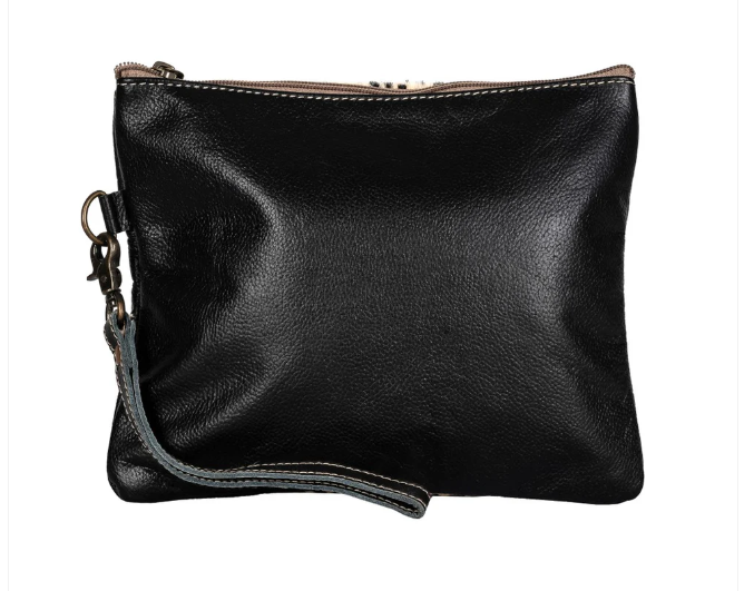 SKYLAR POUCH 2.png