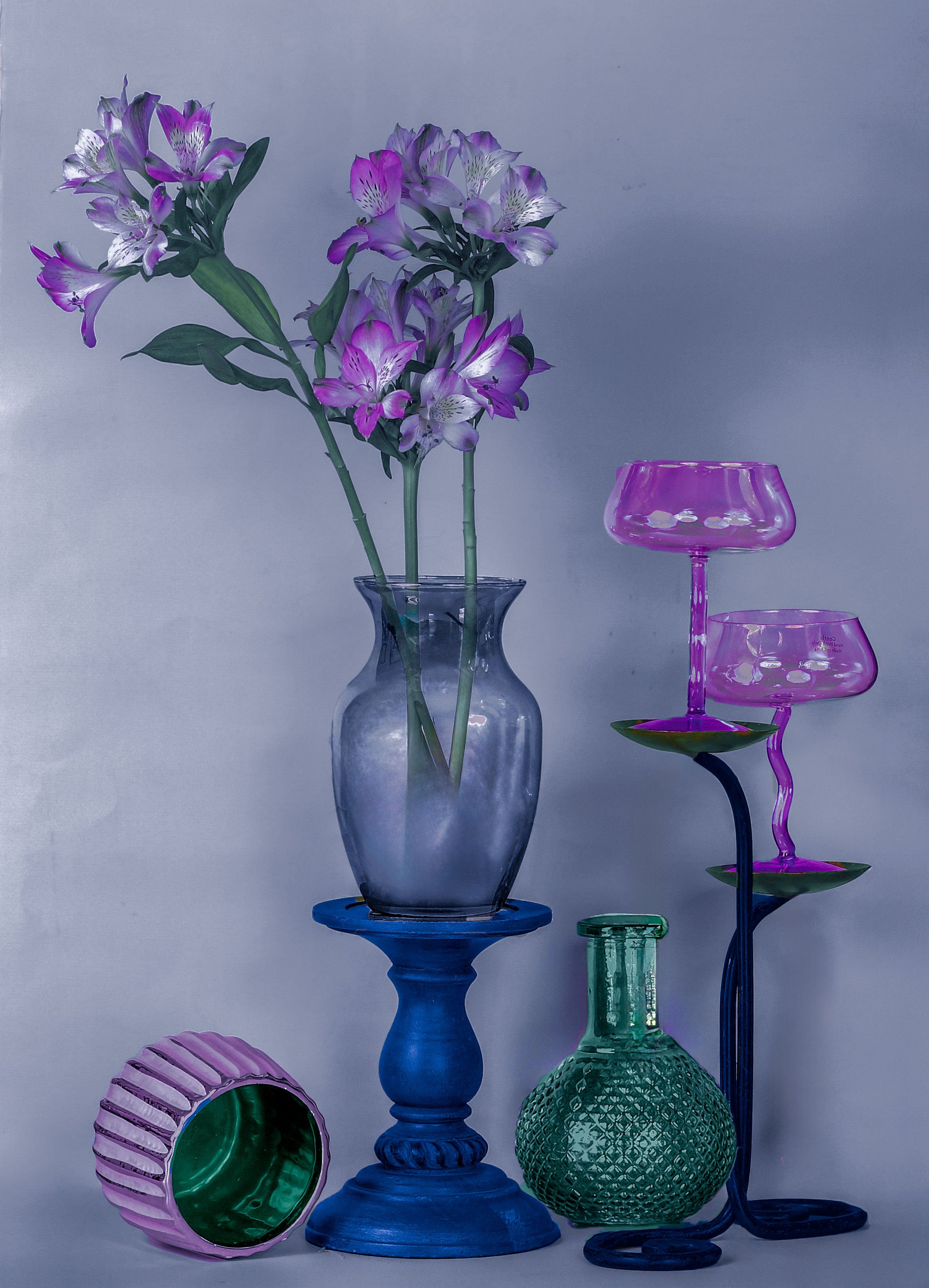 Peruvian Lilies: "A Subtle Elegance"
Ref: SL-164