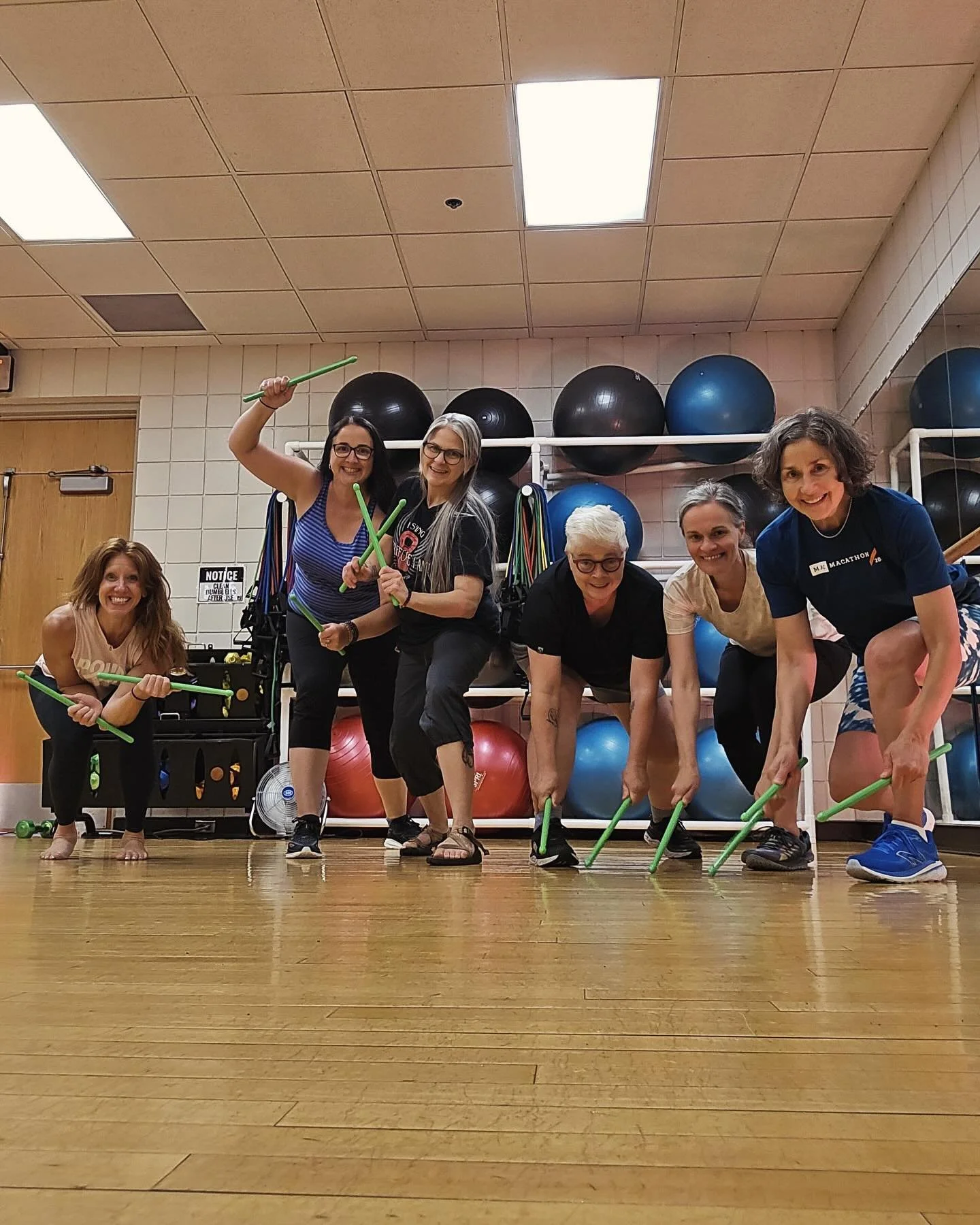 π It has been summer break at Yojita Yoga Teacher Training and it is soooo awesome that our cohort has been hanging out this July! 
One of our yoga teachers in training, Kim, is a fitness instructor around the metro and offered a rad private class