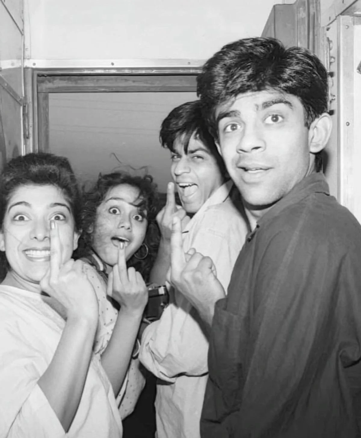Archives pt. 5 (i think) ft. The boys of Bollywood 

#srk #sharukhkhan #salmankhan #saifalikhan #Bollywood #salmankhanlovers #saifalikhanpataudi #srkfans #srklovers