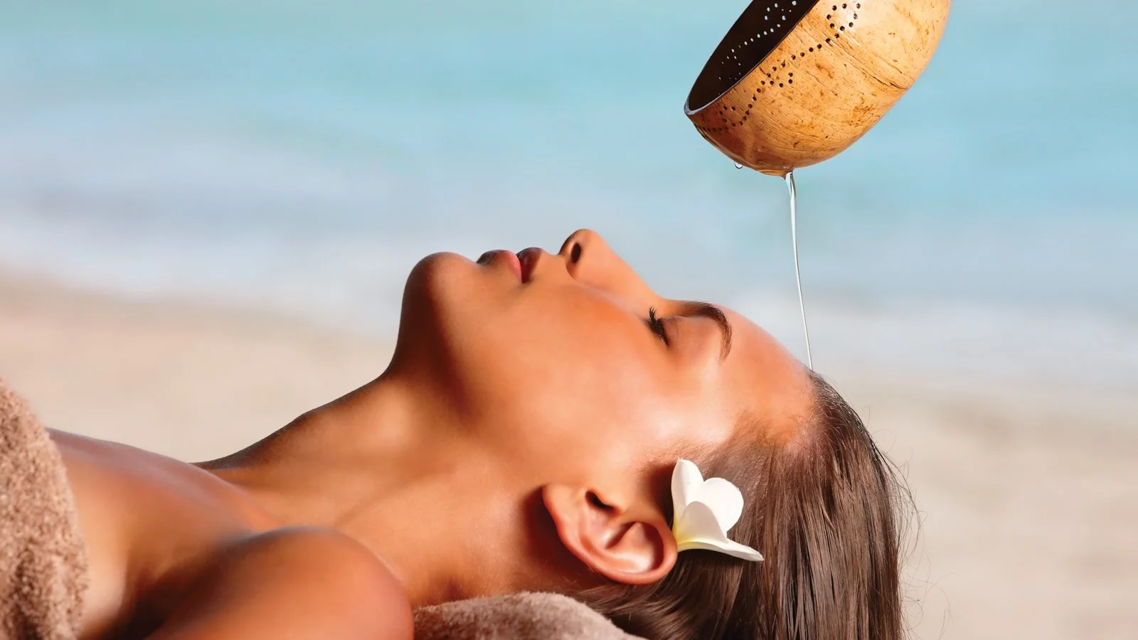 Pure Fiji Dilo &amp; Coconut Hydrating Facial