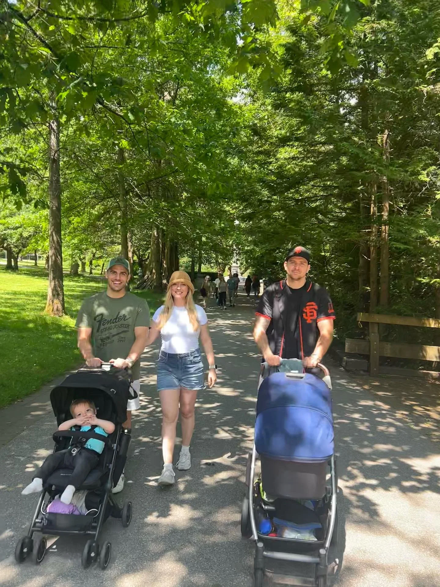 this summer&rsquo;s vibe is a lil different..
 
👨&zwj;👩&zwj;👦&hearts;️👨&zwj;👩&zwj;👧