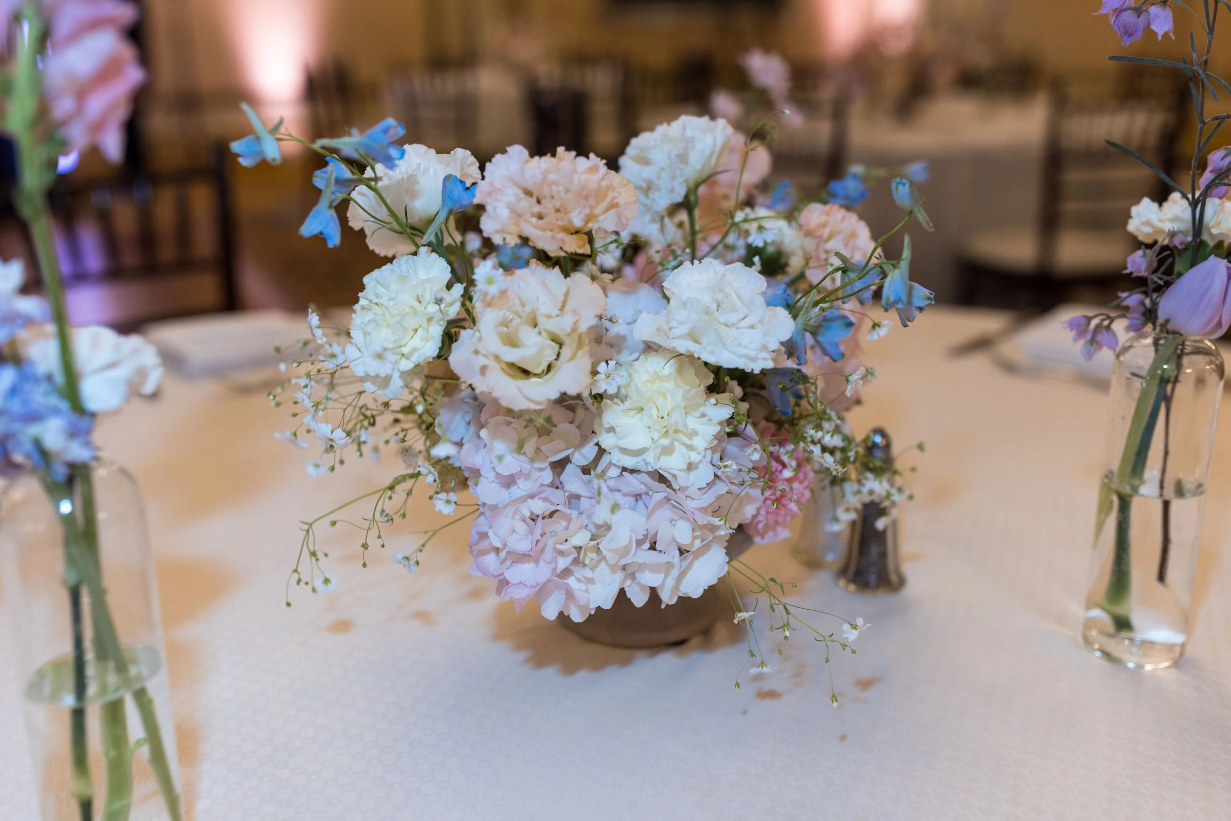 1046-011026IdabyTomKeene©LADigitalPhoto-.jpg