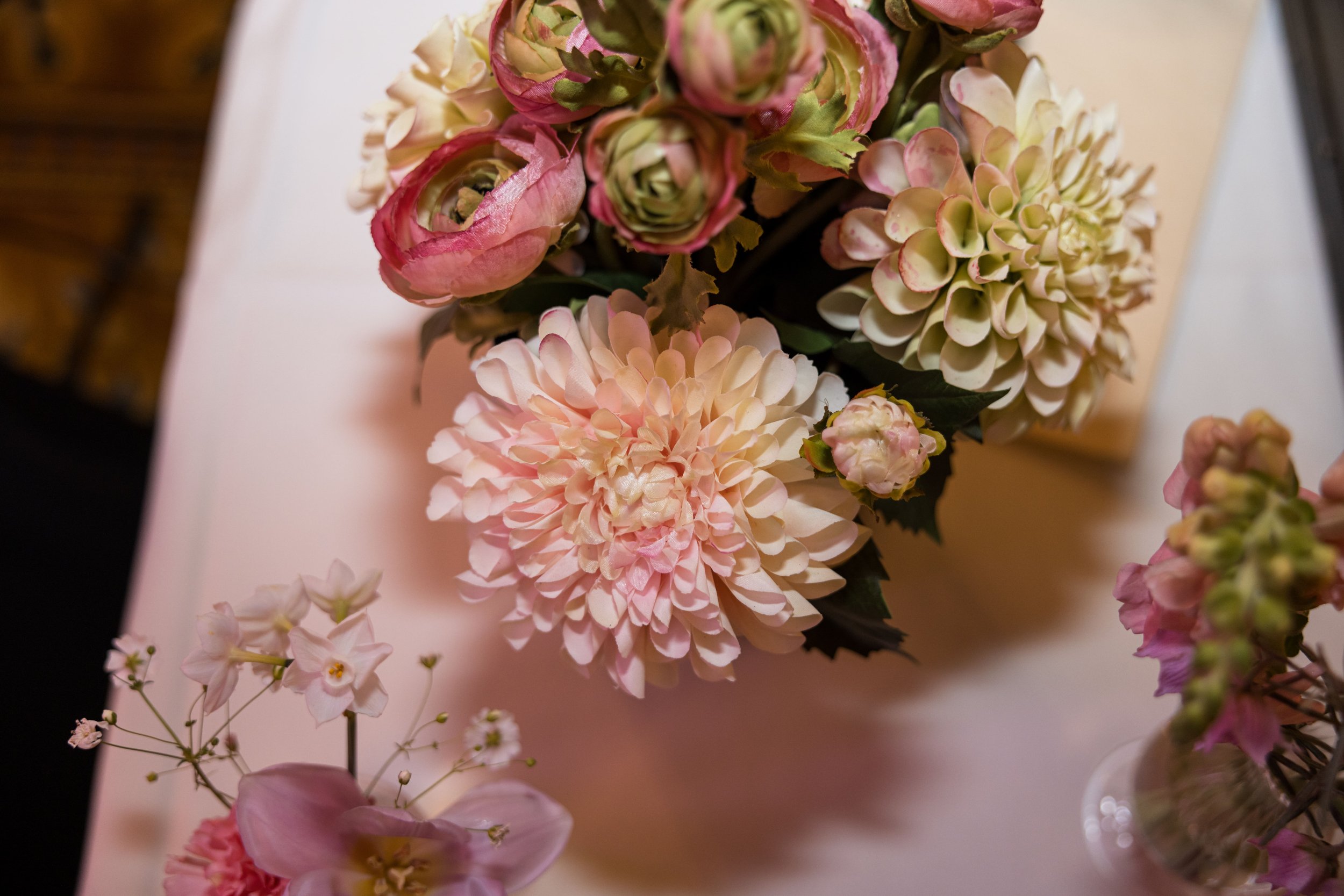 1084-011026IdabyTomKeene©LADigitalPhoto-.jpg