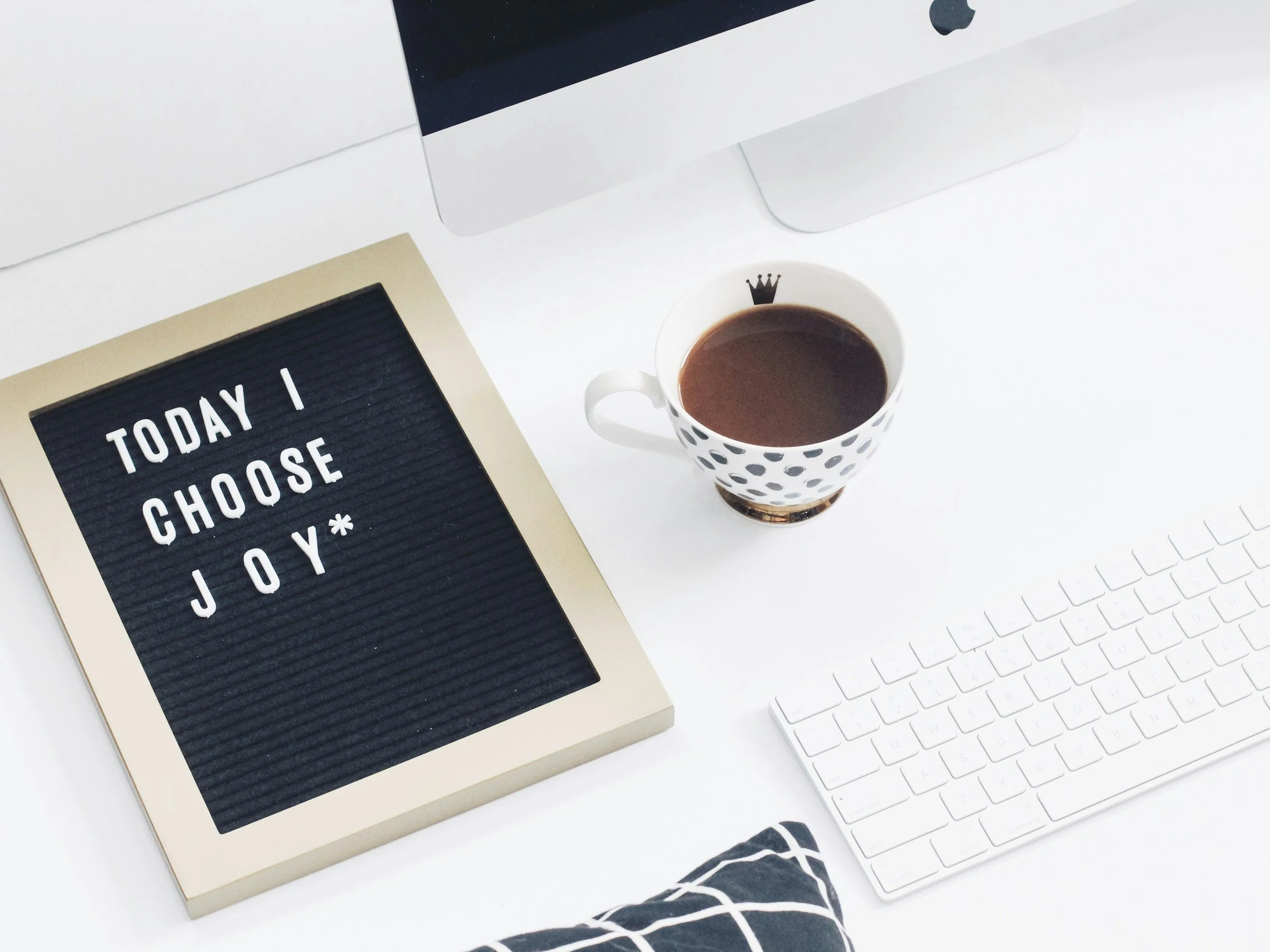 The Ripple Effect of Inspirational Teaching: Teachers Who Inspire Future Educators