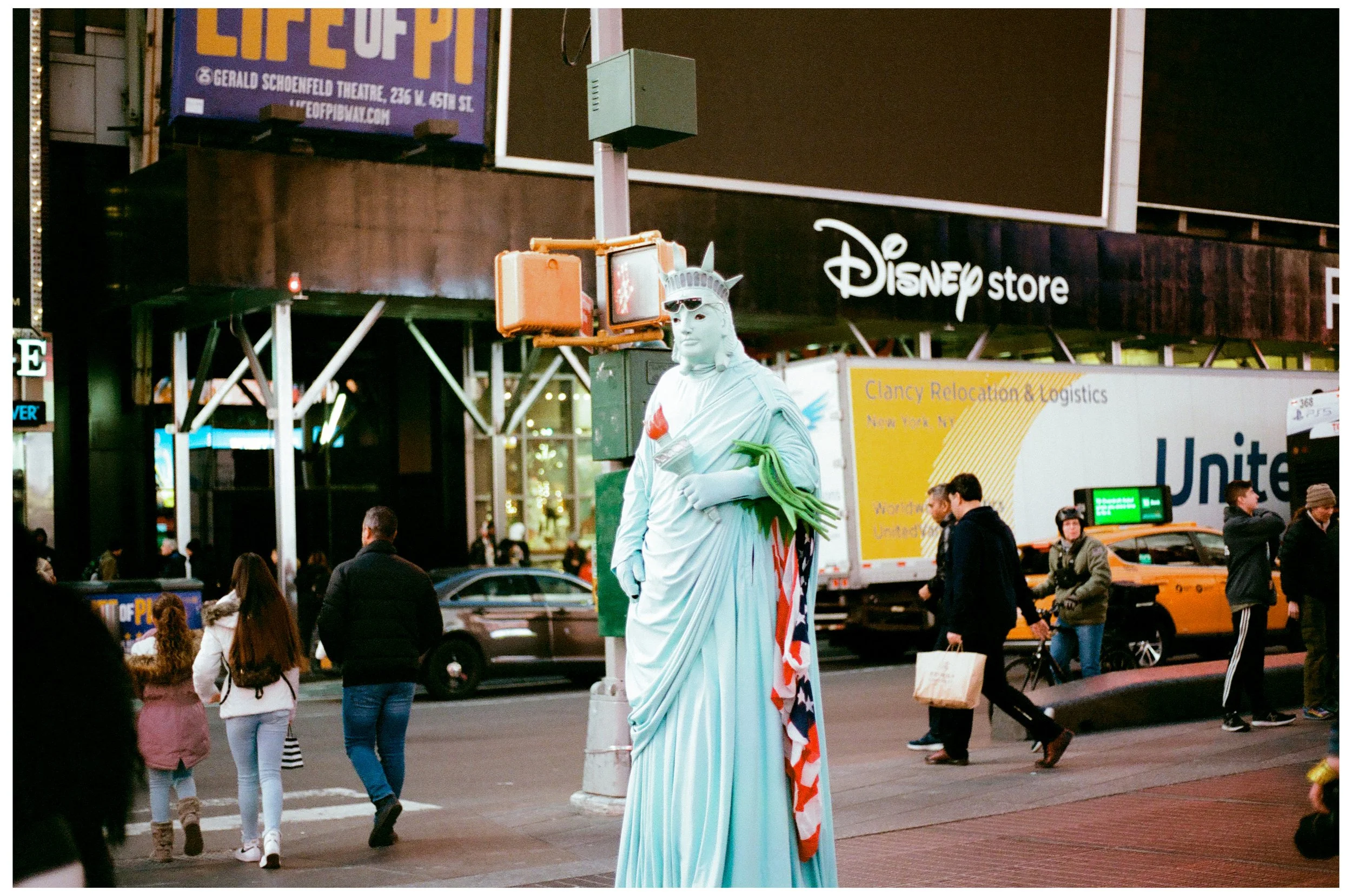 000054360032 copy.jpg