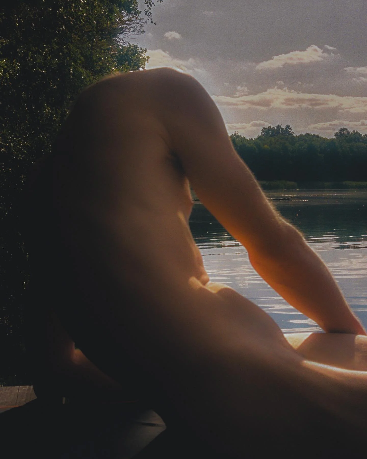 lake.jpg