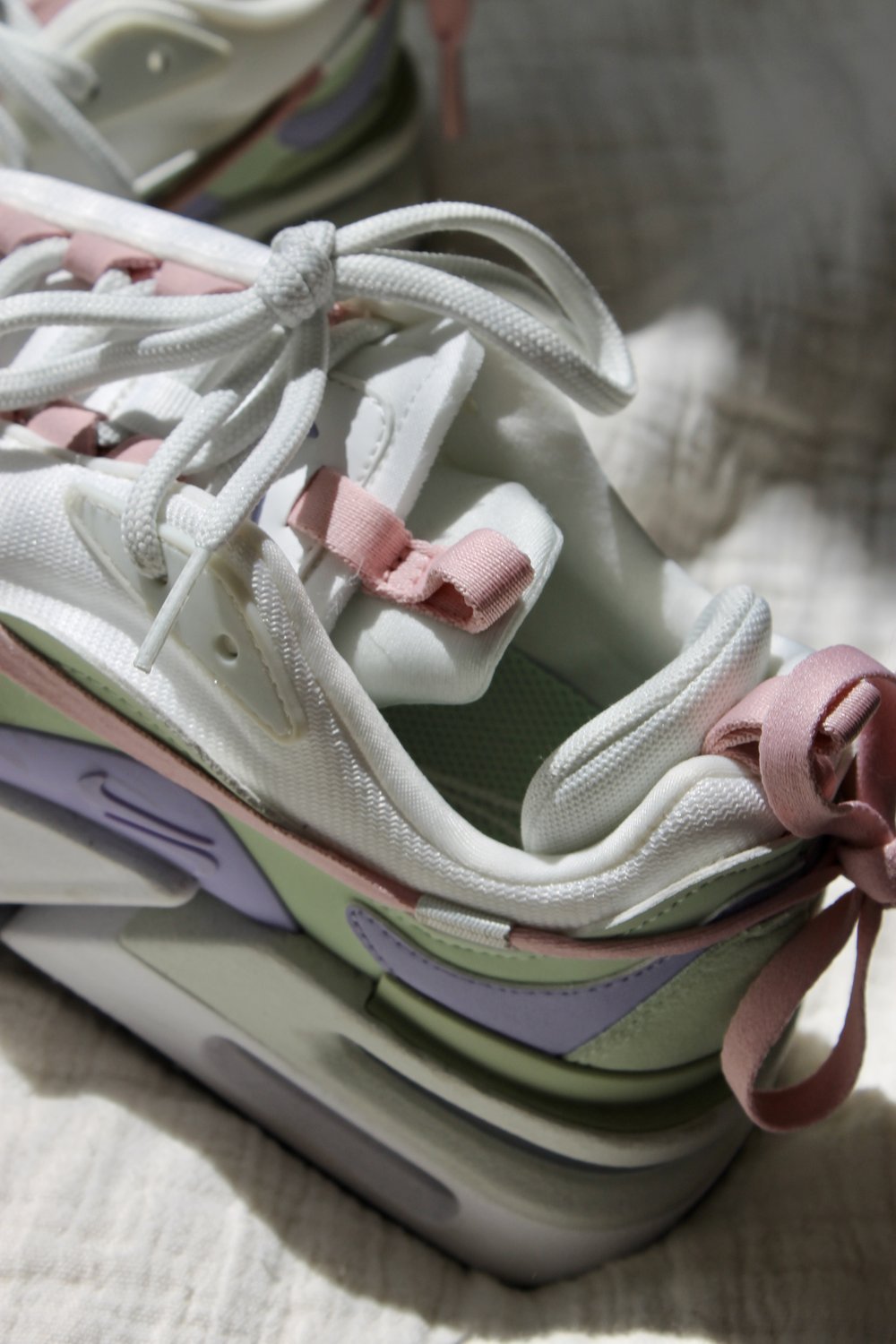 pcc_sneakerbow.jpg