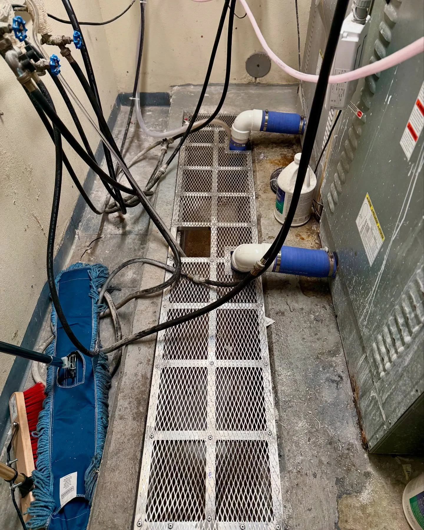 Turning raw material into a solution!
A simple drain cover that is walkable for their laundry room to access behind the washers safely. Finished with new plumbing and ready to do its job.
π€ @sonestasimplysuites
#AluminumWelding #Custom #Fab #Sol