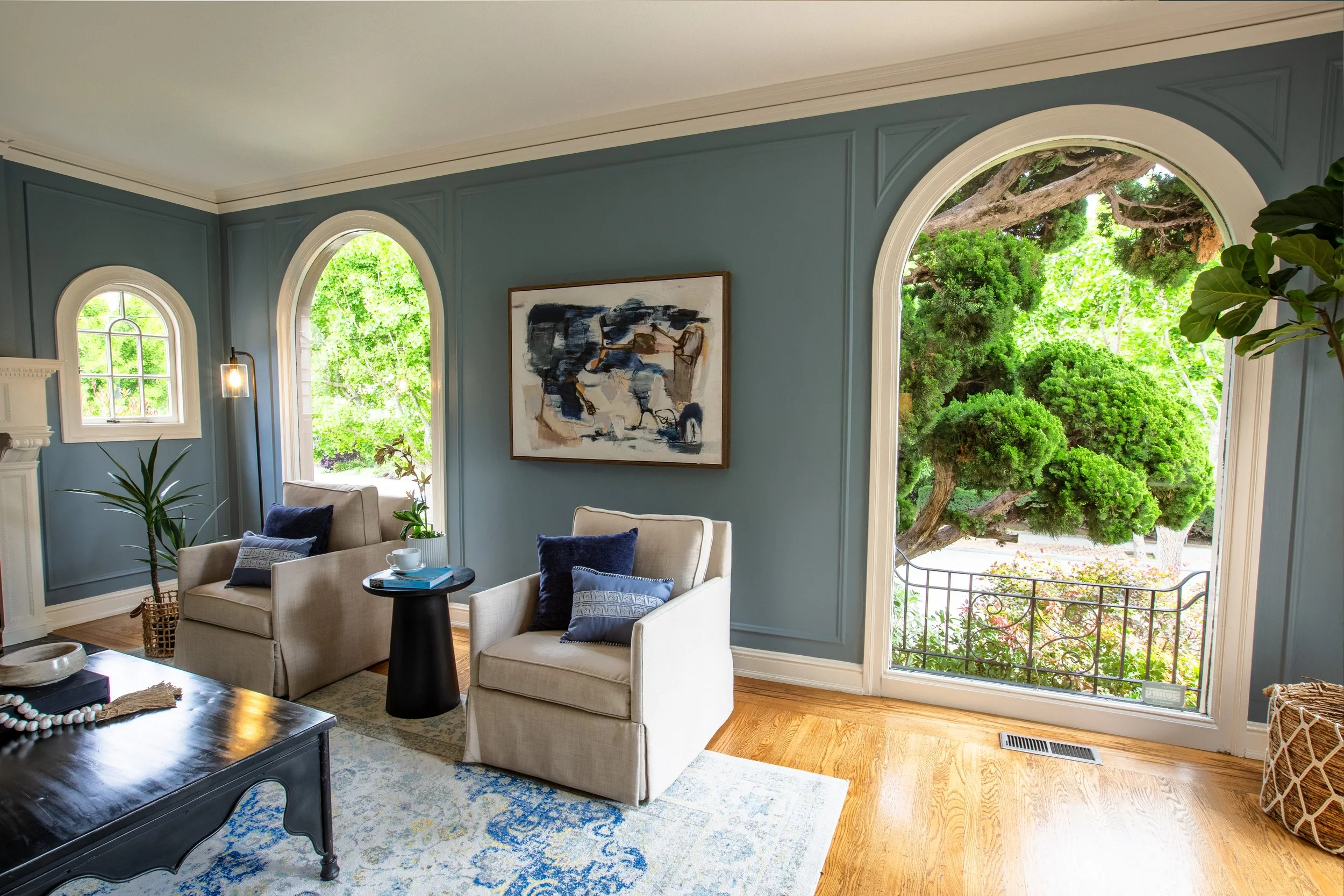 LivingRoom3.jpg