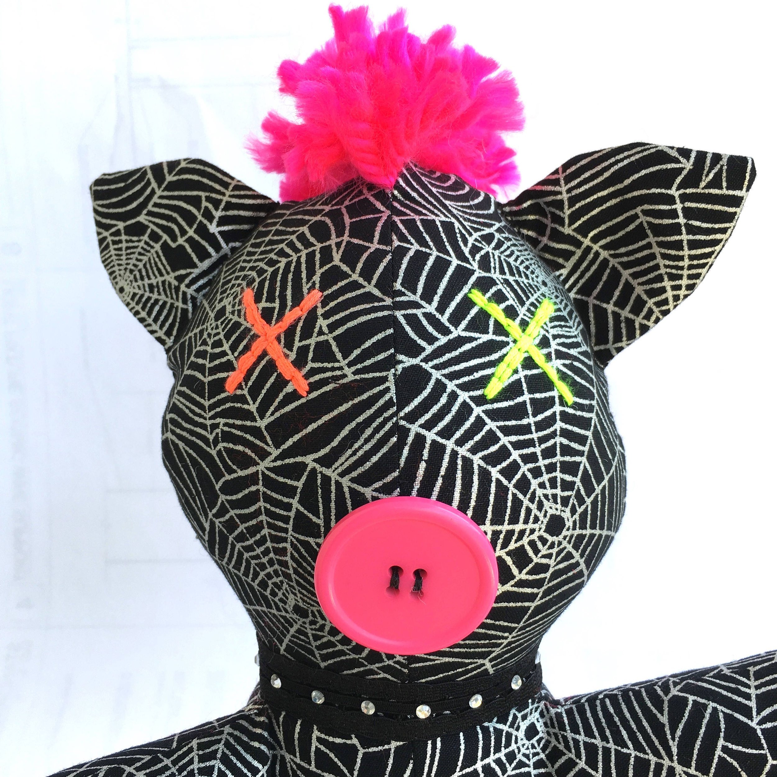 https://i.etsystatic.com/14017058/r/il/a51081/1280848554/il_fullxfull.1280848554_s4w2.jpg