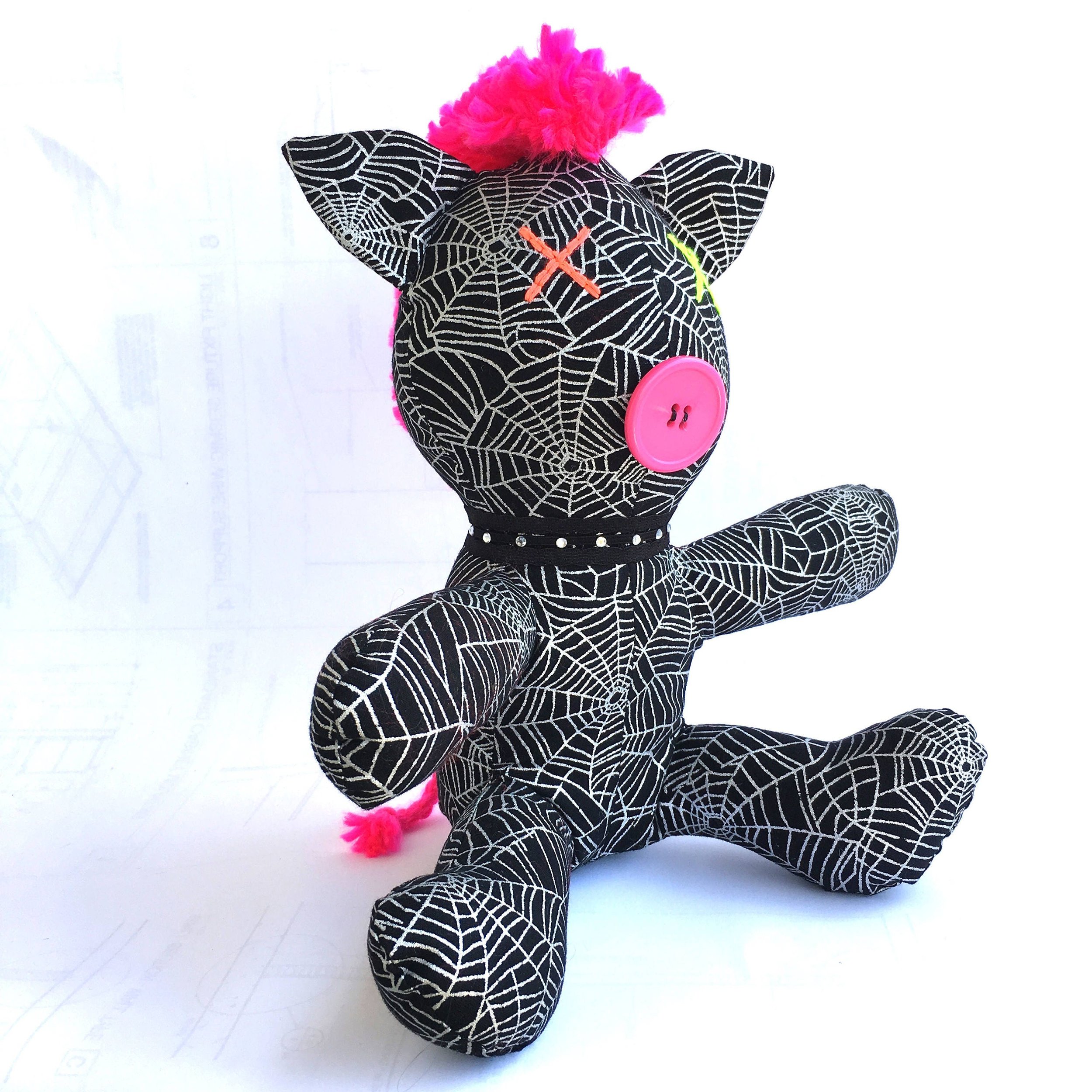 https://i.etsystatic.com/14017058/r/il/b47dea/1328091079/il_fullxfull.1328091079_ce4v.jpg
