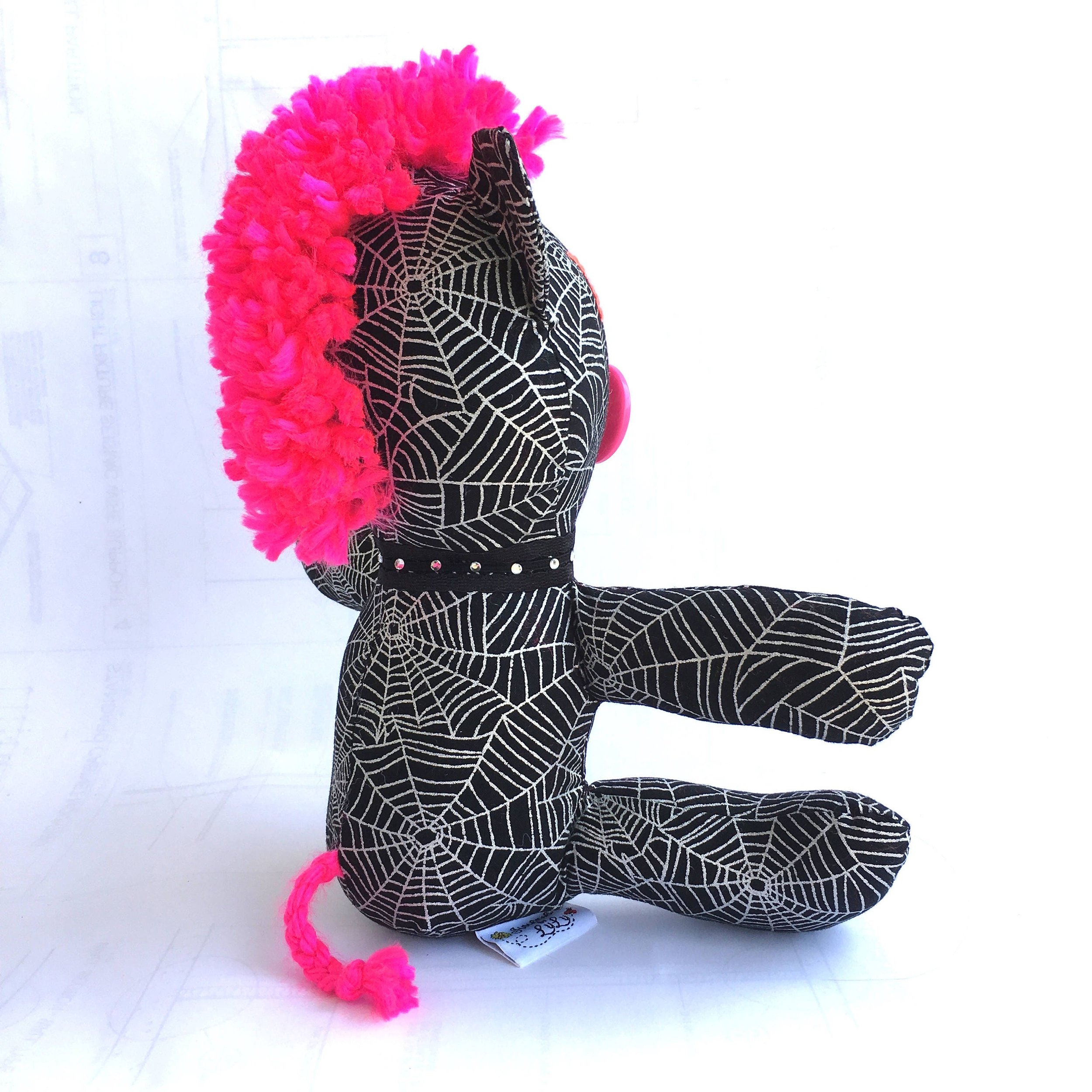 https://i.etsystatic.com/14017058/r/il/4e7ebe/1328091103/il_fullxfull.1328091103_eef7.jpg