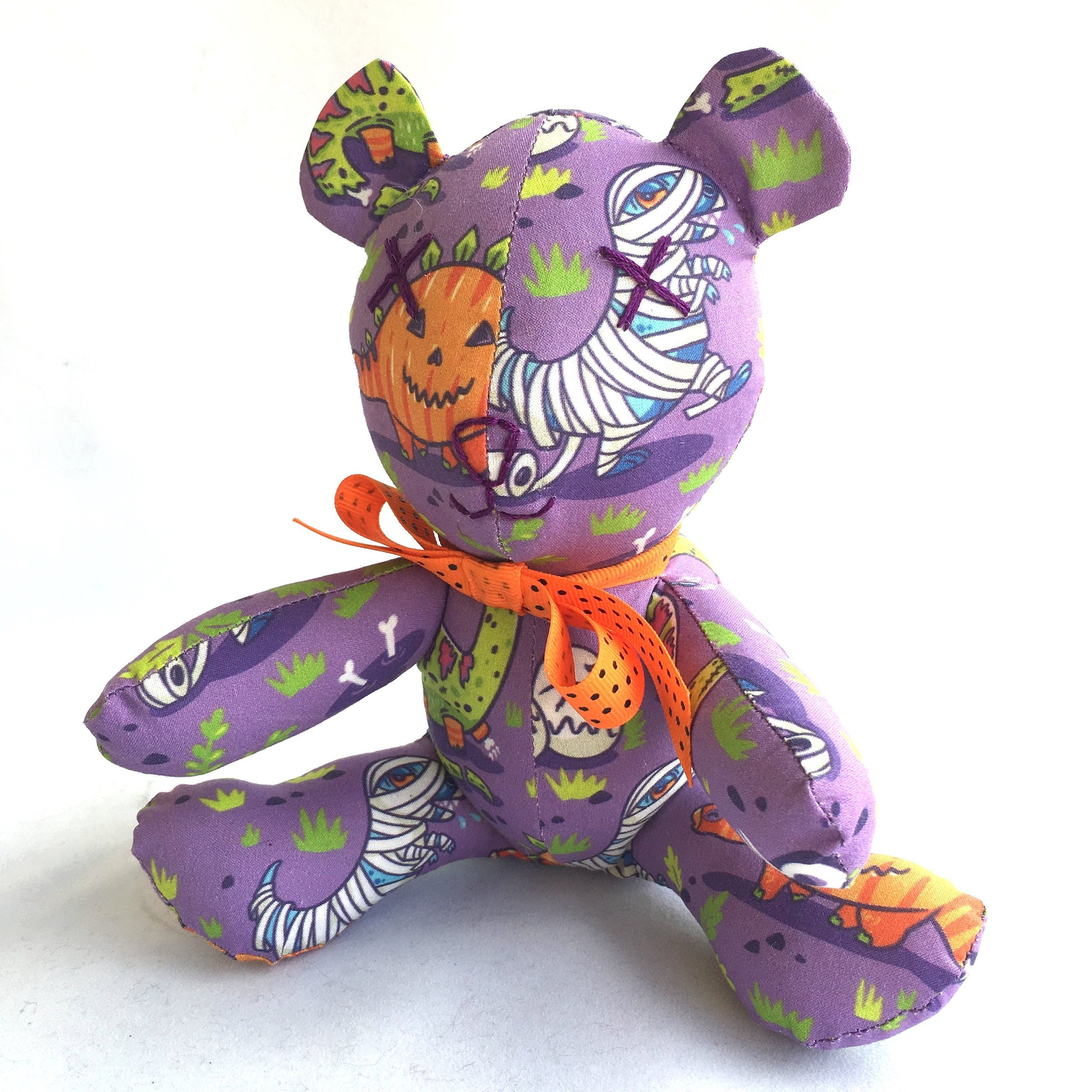 https://i.etsystatic.com/14017058/r/il/0b9049/1697836689/il_fullxfull.1697836689_apef.jpg