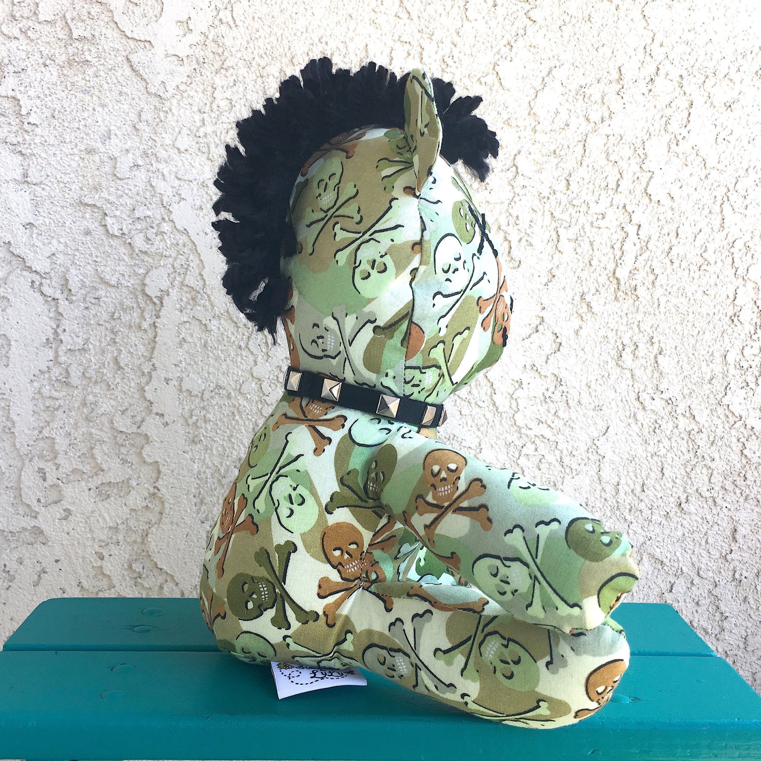 https://i.etsystatic.com/14017058/r/il/c72bdc/1304798799/il_fullxfull.1304798799_1cqw.jpg