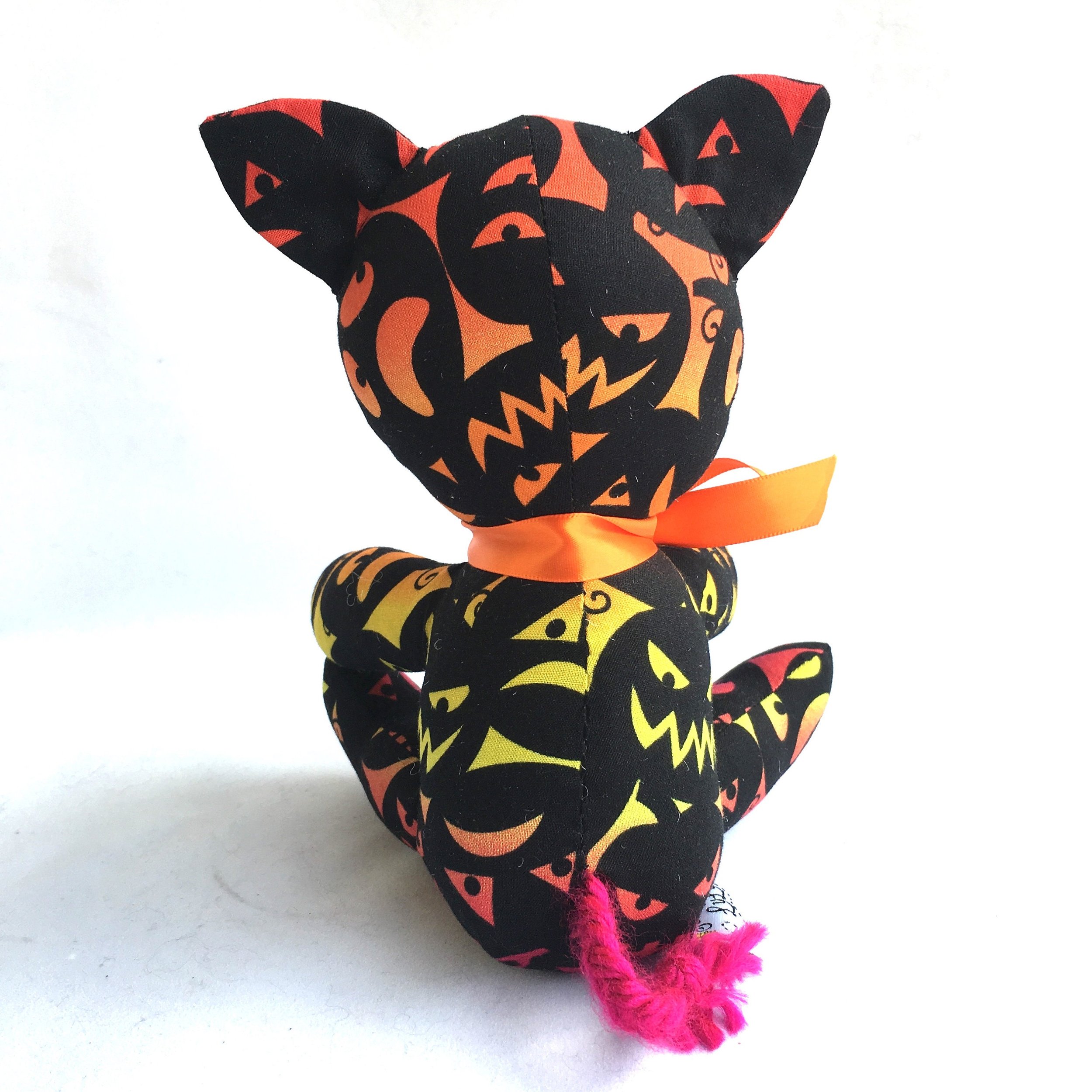 https://i.etsystatic.com/14017058/r/il/ce03a2/1699661239/il_fullxfull.1699661239_12ll.jpg