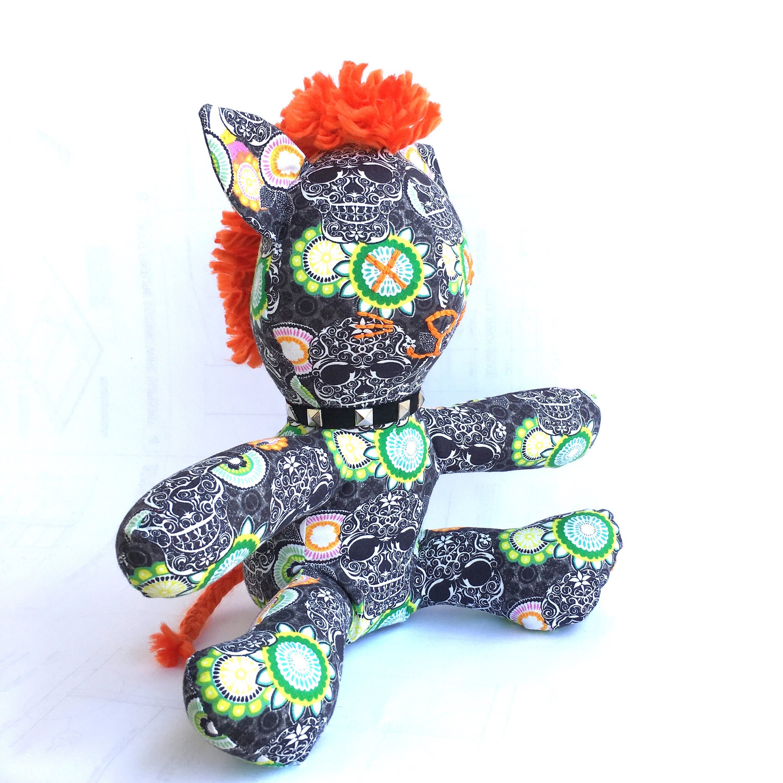 https://i.etsystatic.com/14017058/r/il/eaf076/1328049433/il_fullxfull.1328049433_s9fz.jpg