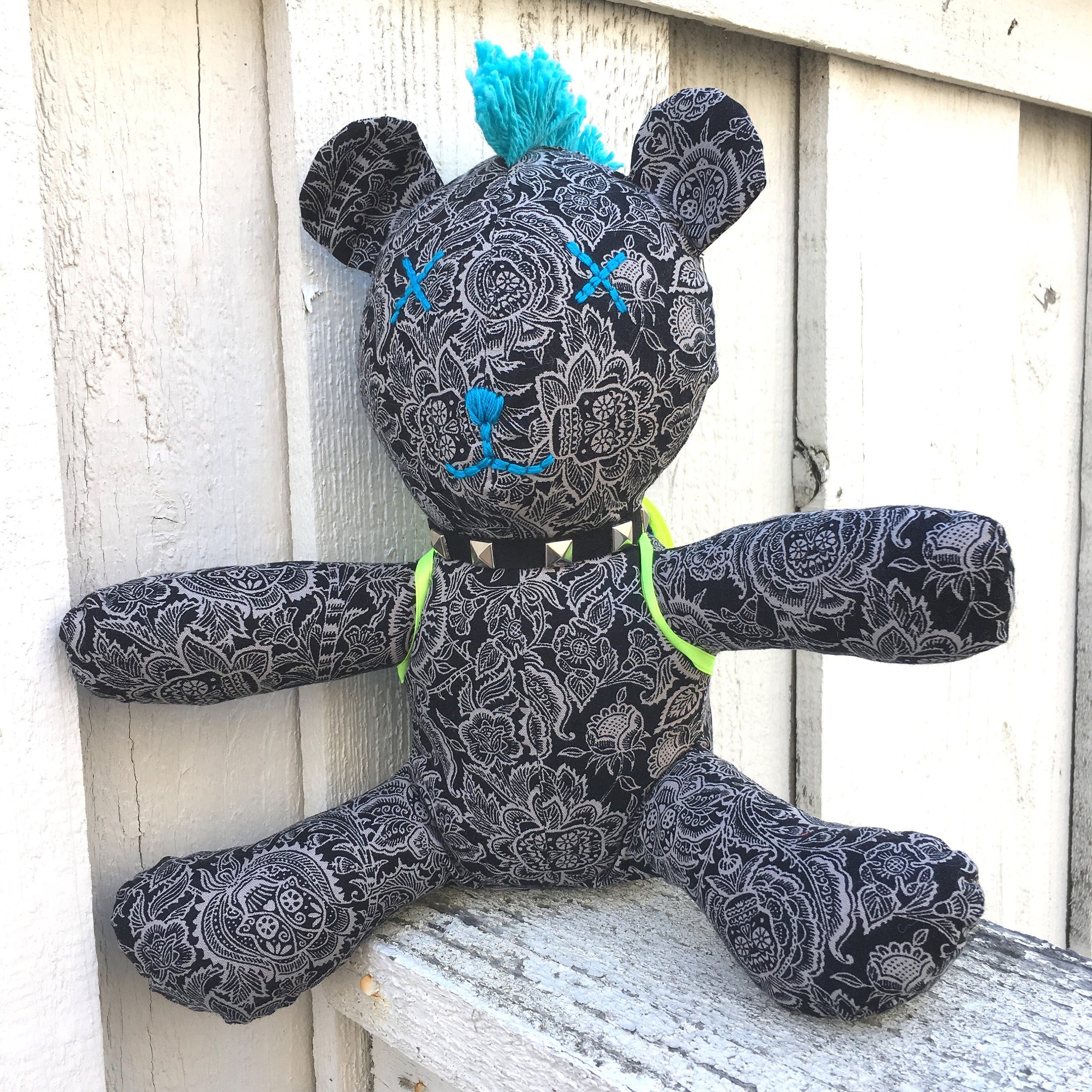 https://i.etsystatic.com/14017058/r/il/1f1477/1400327311/il_fullxfull.1400327311_dvnb.jpg