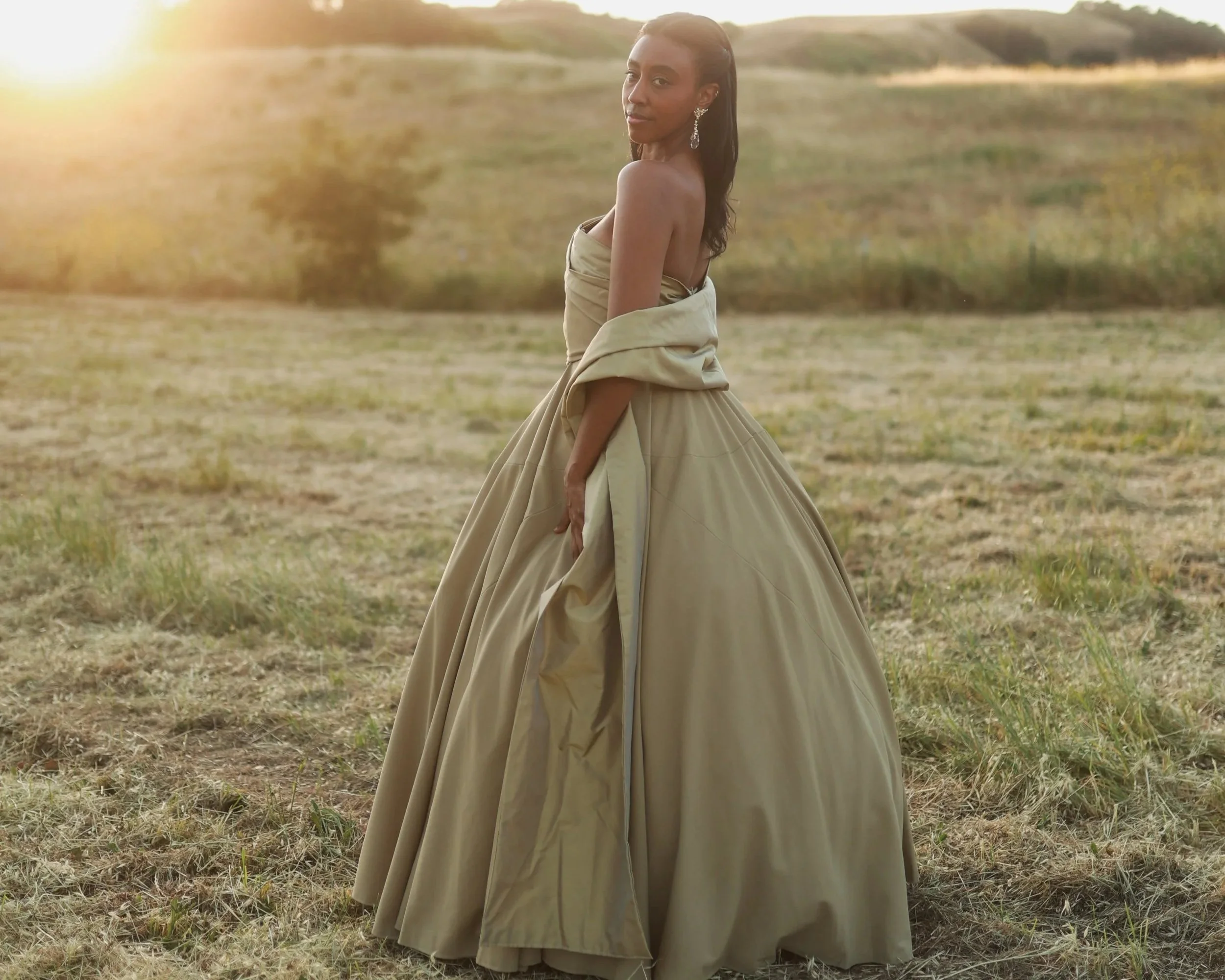 Saron-Glazed-Preview-5.jpg