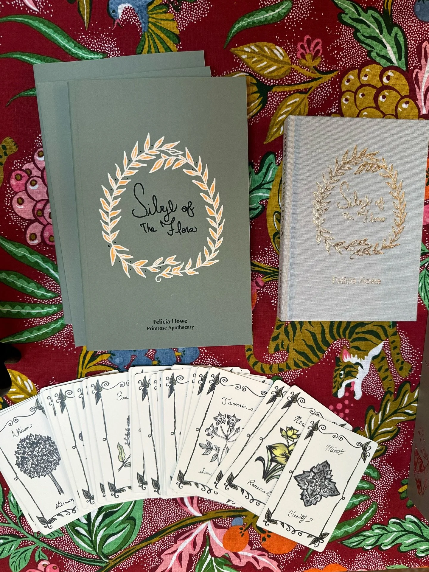 It's hard to believe it's been a year since the release of what a magical journey! 
The process of foraging and creating these natural watercolours that is illustrated in the Oracle series brings a deeper level and connection to nature for me. This w