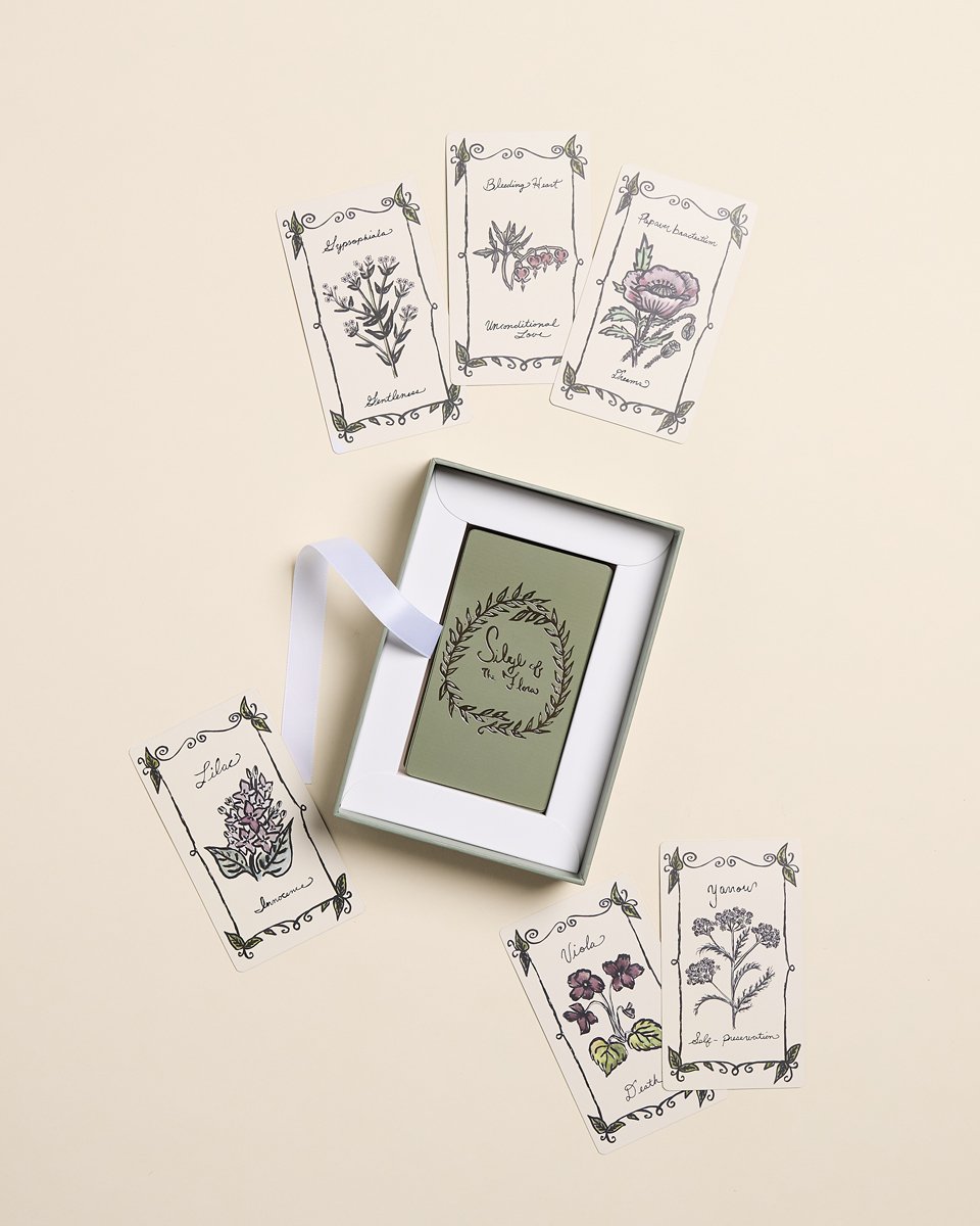 Sibyl_of_the_Flora_Primrose_Apothecary_Flower_Essences_Portland_Oregon_Felicia_Howe(2).jpg