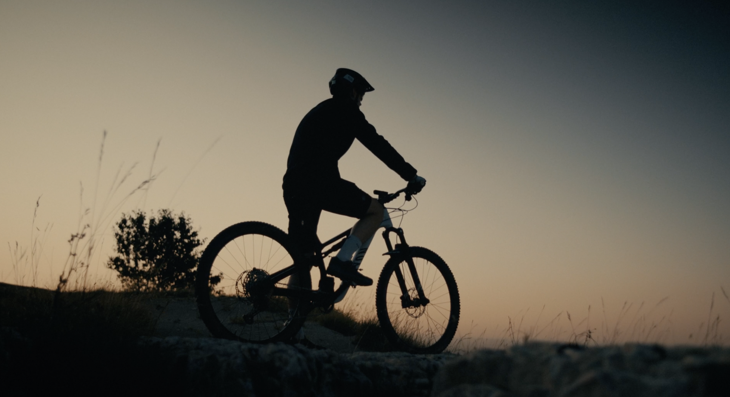 Olight Commercial Directed by Villain Director